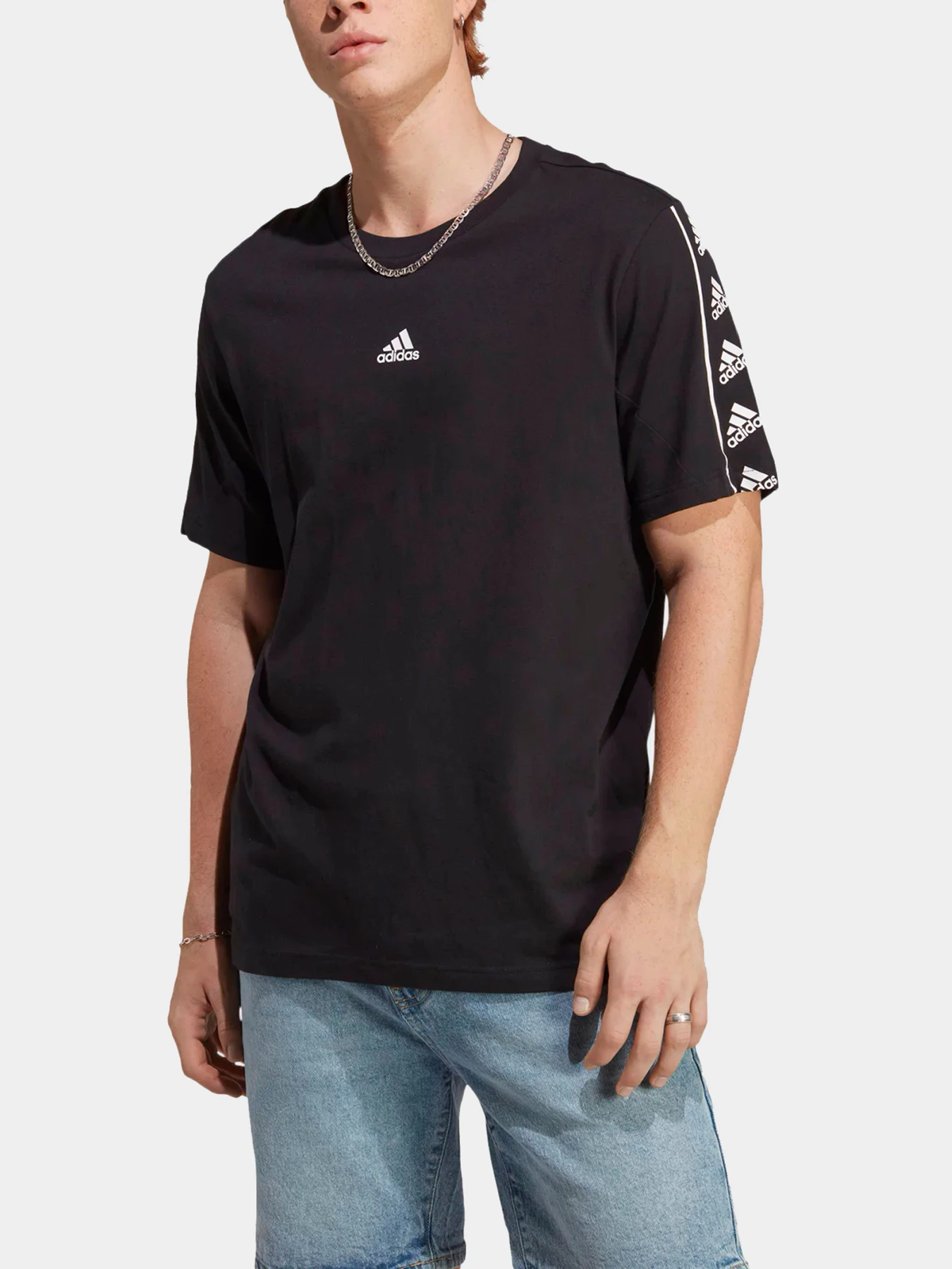 Футболки и поло Adidas модель IC6802 Футболки и поло Adidas модель IC6802 Фото