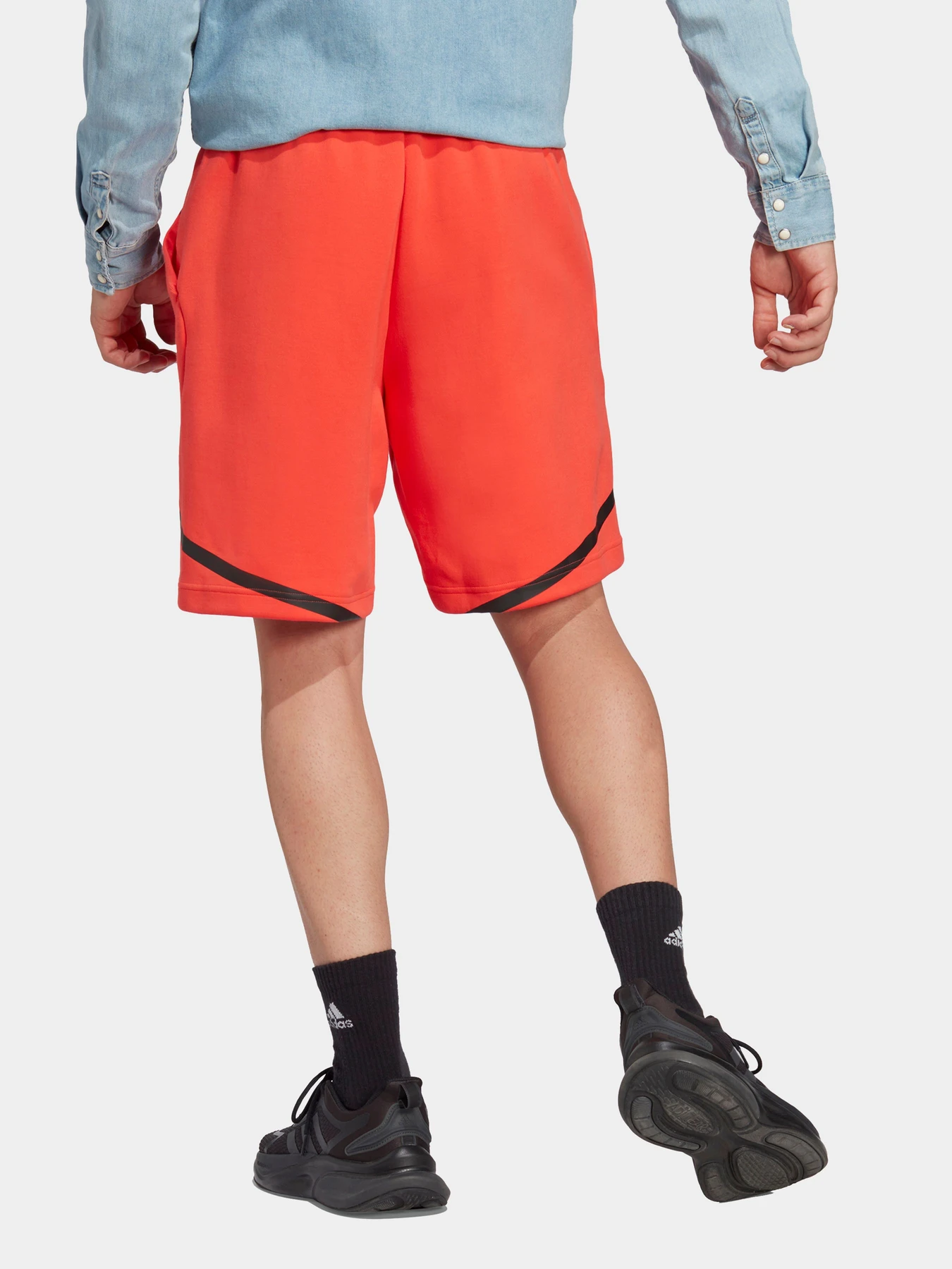 Шорты Adidas модель IC8030 Шорты Adidas модель IC8030 Фото