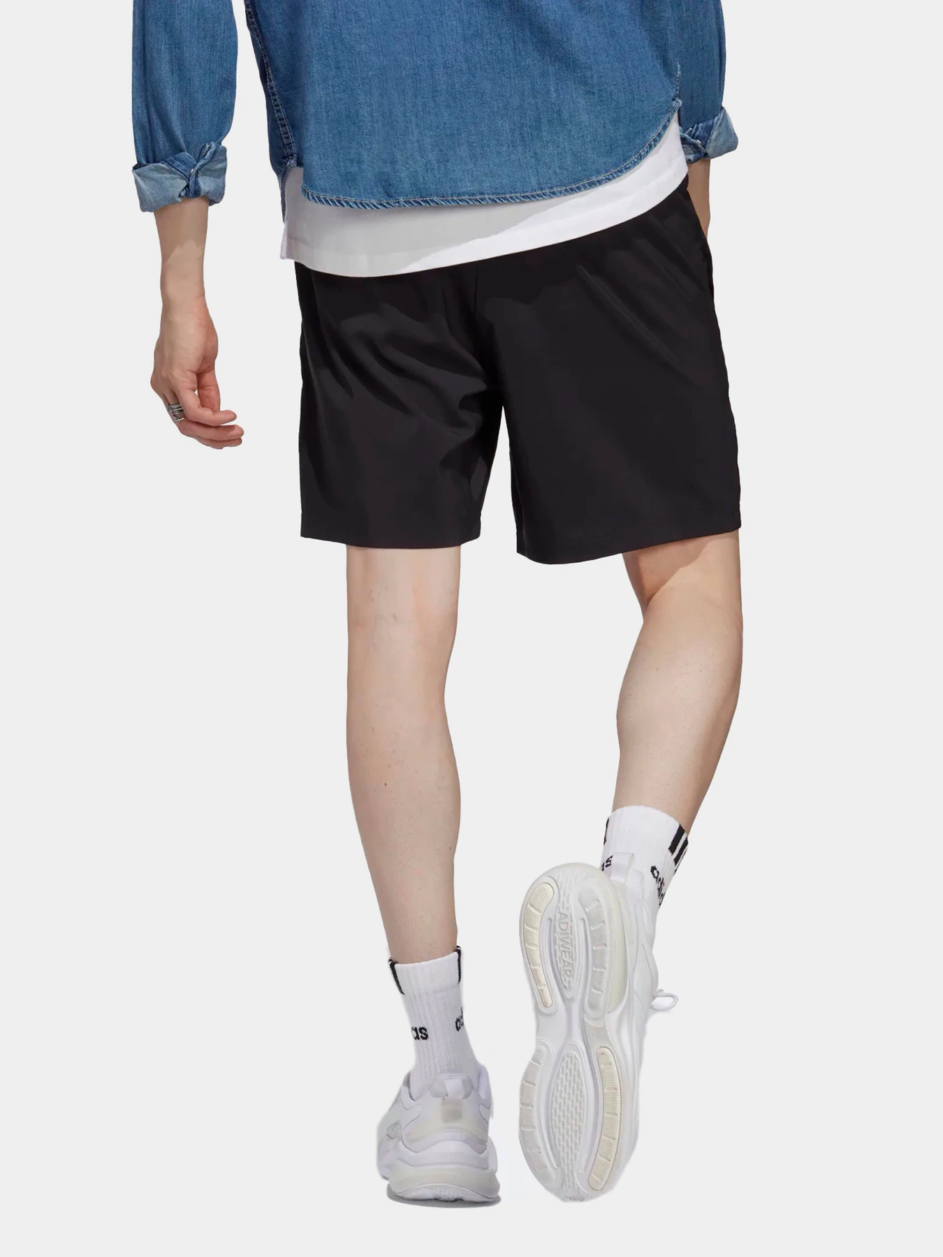 Шорты Adidas модель IC9392 Шорты Adidas модель IC9392 Фото