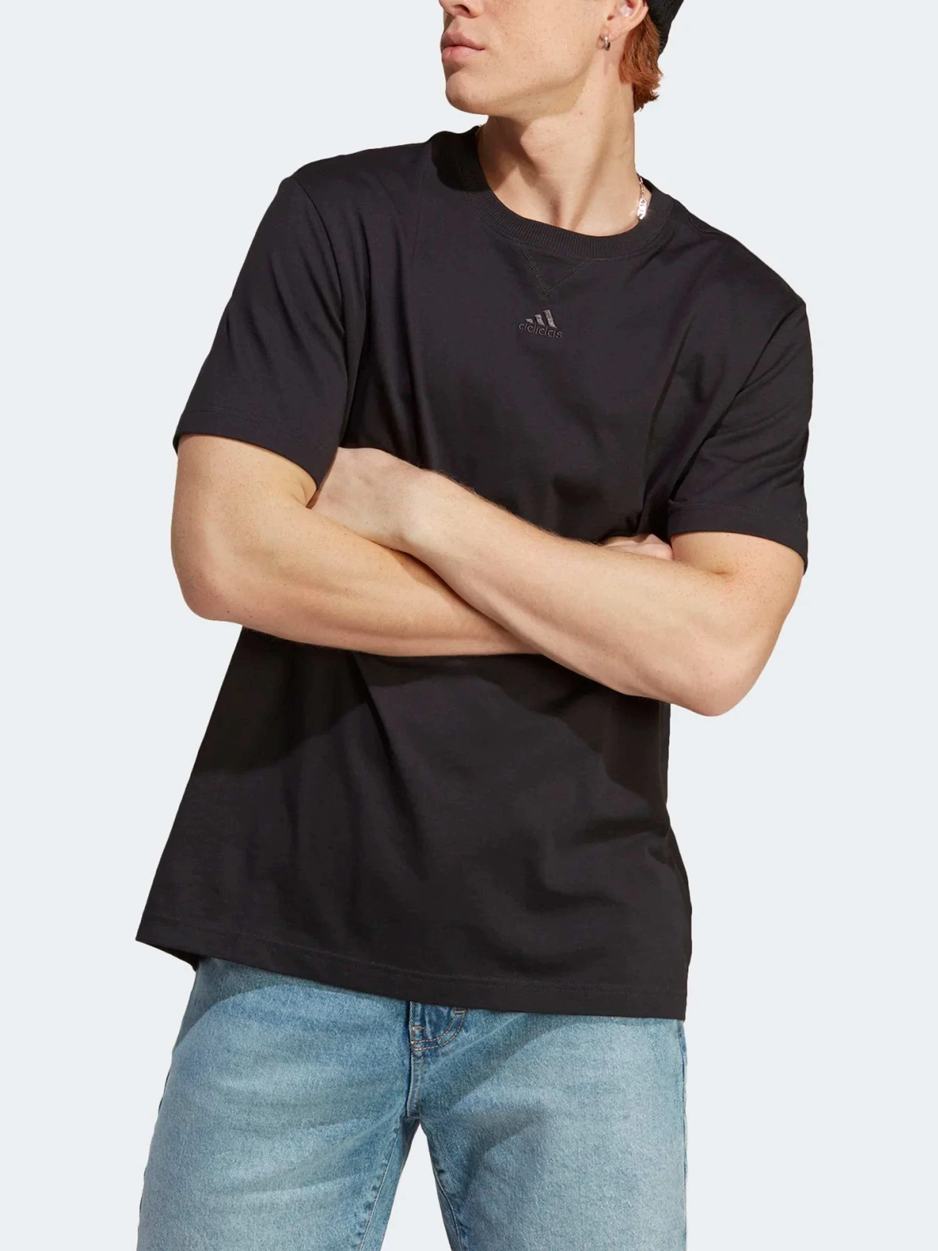 Футболки и поло Adidas модель IC9793 Футболки и поло Adidas модель IC9793 Фото
