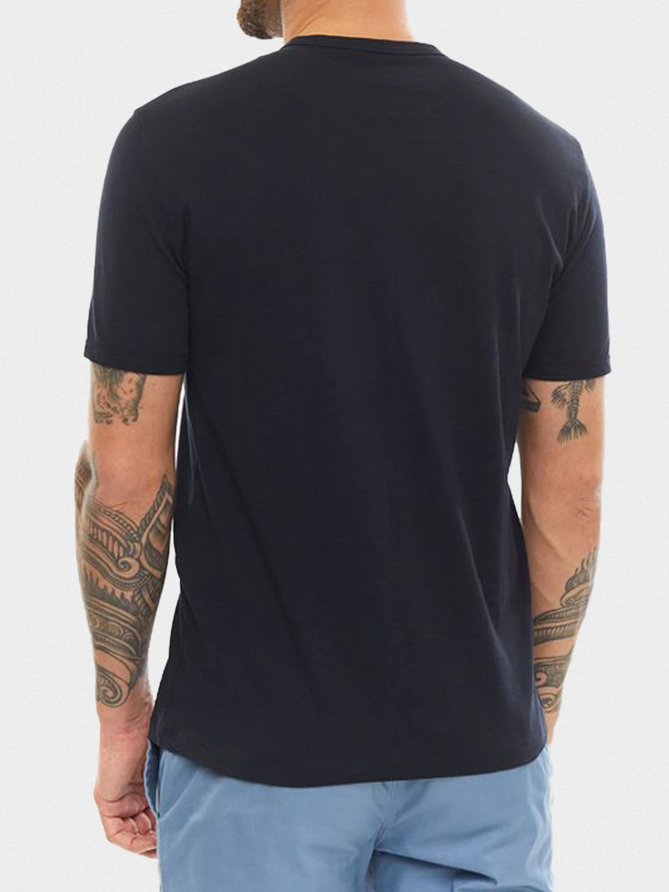 Футболки и поло Armani Exchange модель 8NZTCD-Z8H4Z-1510 Футболки и поло Armani Exchange модель 8NZTCD-Z8H4Z-1510 Фото