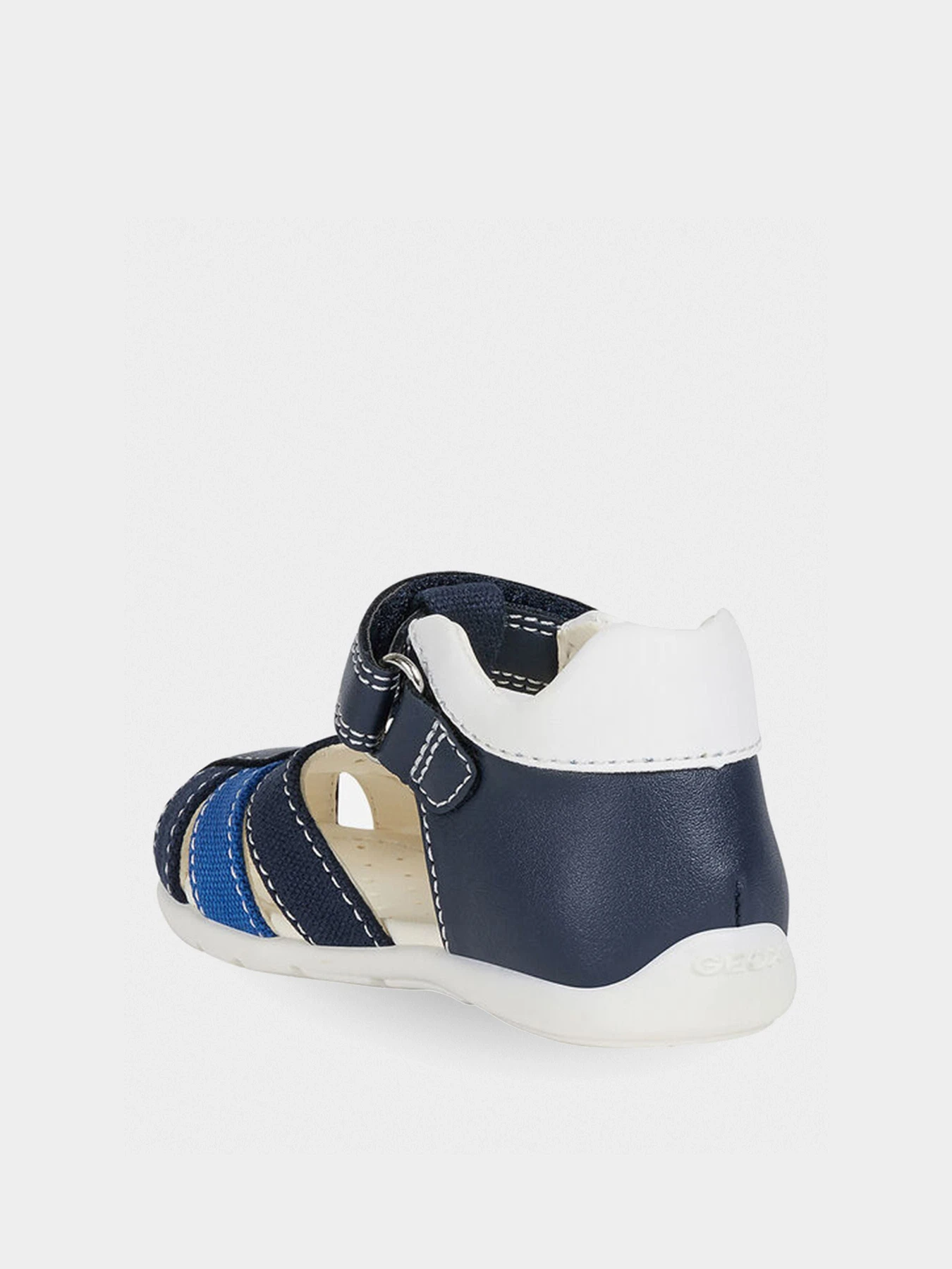 Сандалии Geox модель B021PC-05410-C4226 Сандалии Geox модель B021PC-05410-C4226 Фото