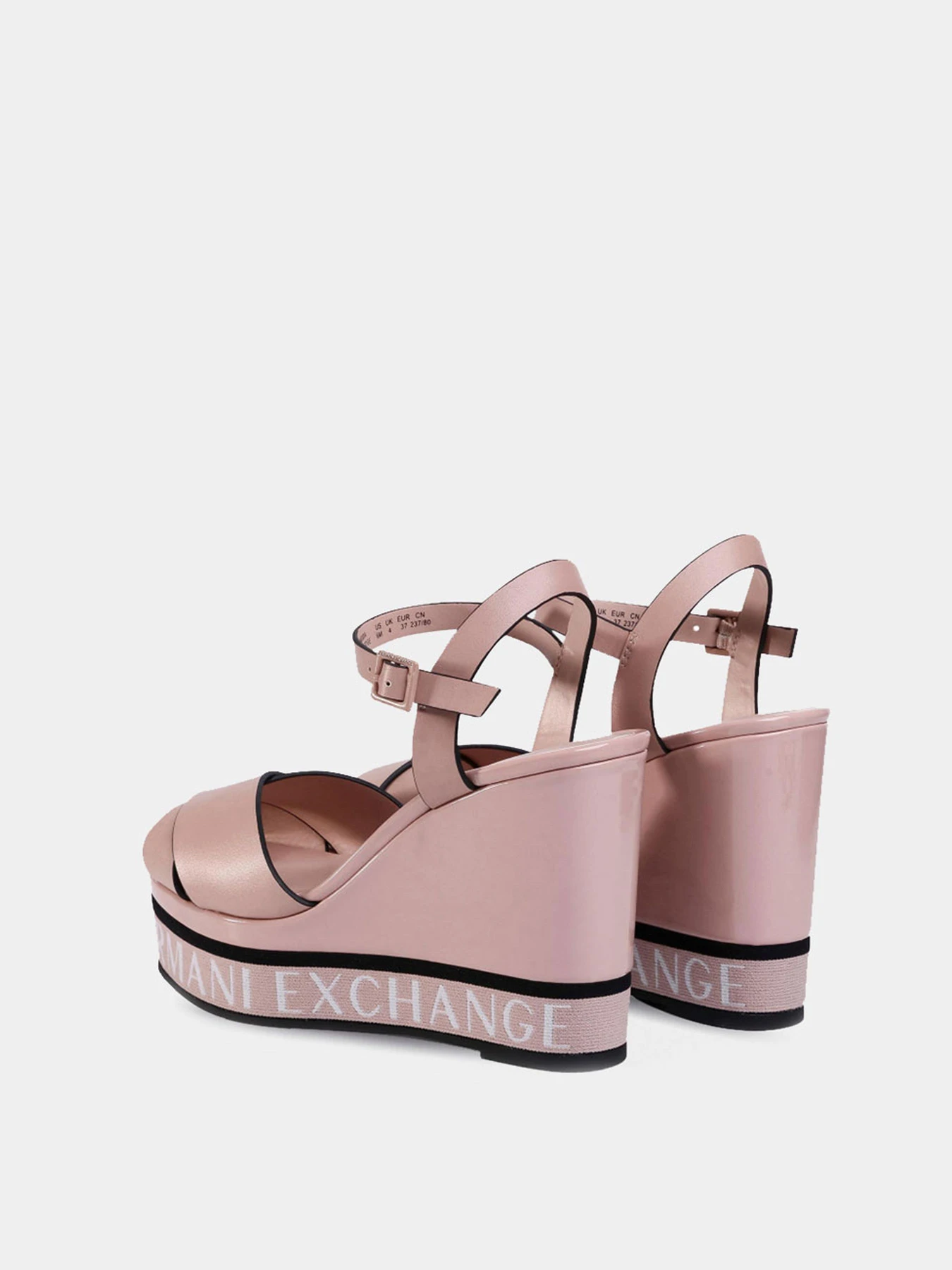 Сандалии Armani Exchange модель XDP012-XV305-M616 Сандалии Armani Exchange модель XDP012-XV305-M616 Фото