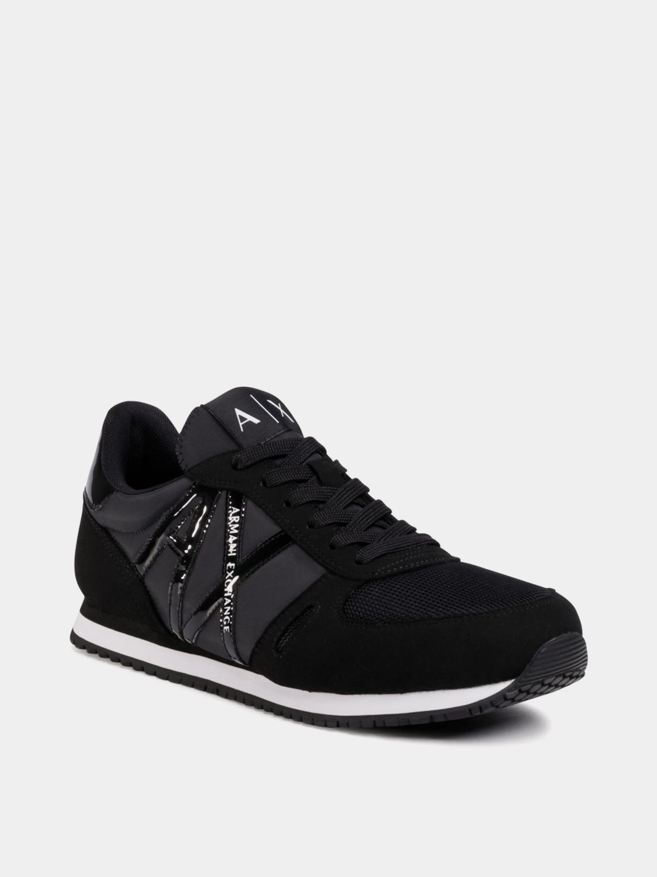 Кроссовки Armani Exchange модель XDX031-XCC62-00002 Кроссовки Armani Exchange модель XDX031-XCC62-00002 Фото