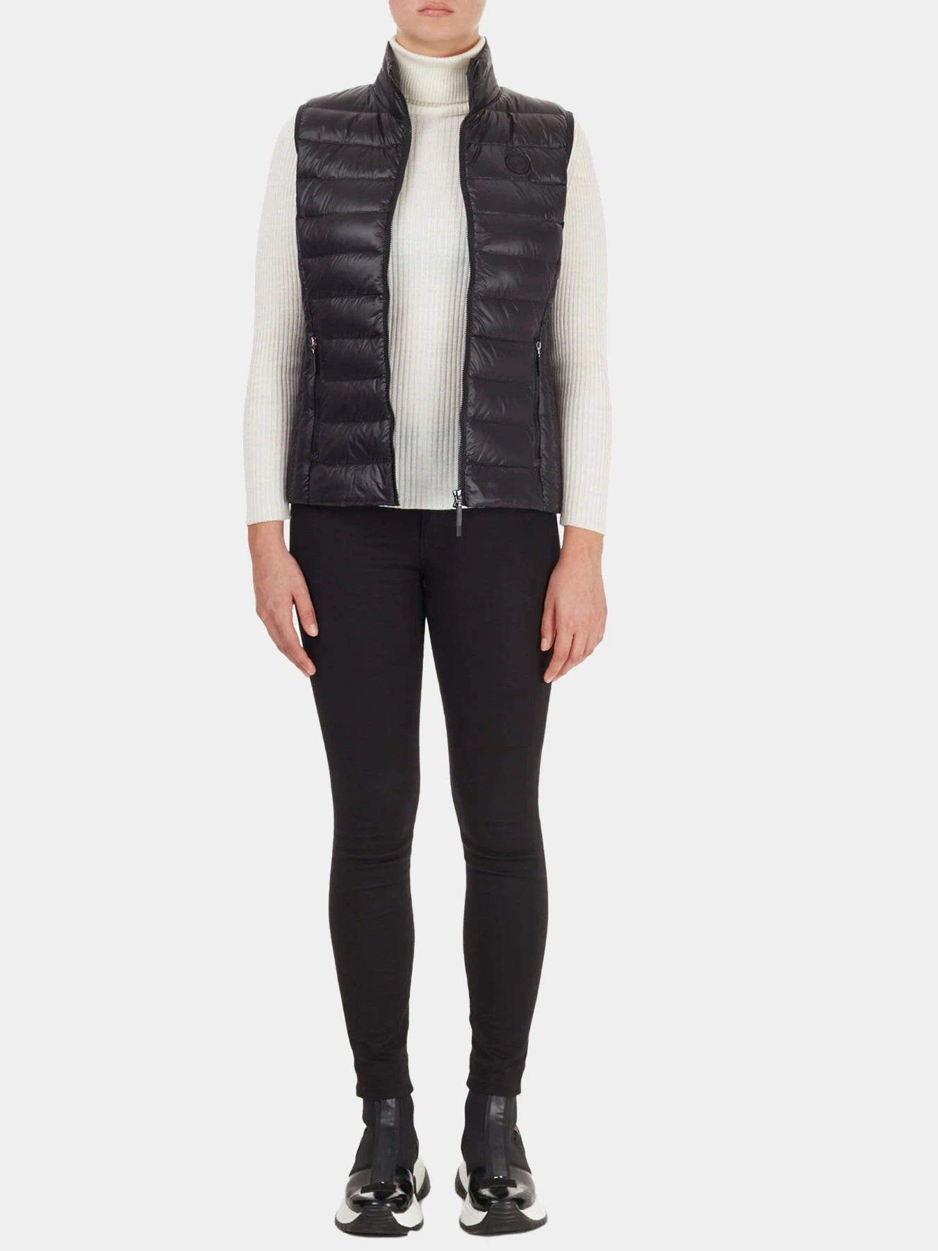 Куртки и дубленки Armani Exchange модель 8NYQ01-YNM4Z-1200 Куртки и дубленки Armani Exchange модель 8NYQ01-YNM4Z-1200 Фото