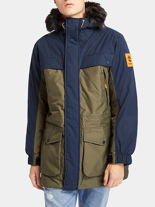 Куртки и дубленки Timberland модель A2CVEZ24 Фото