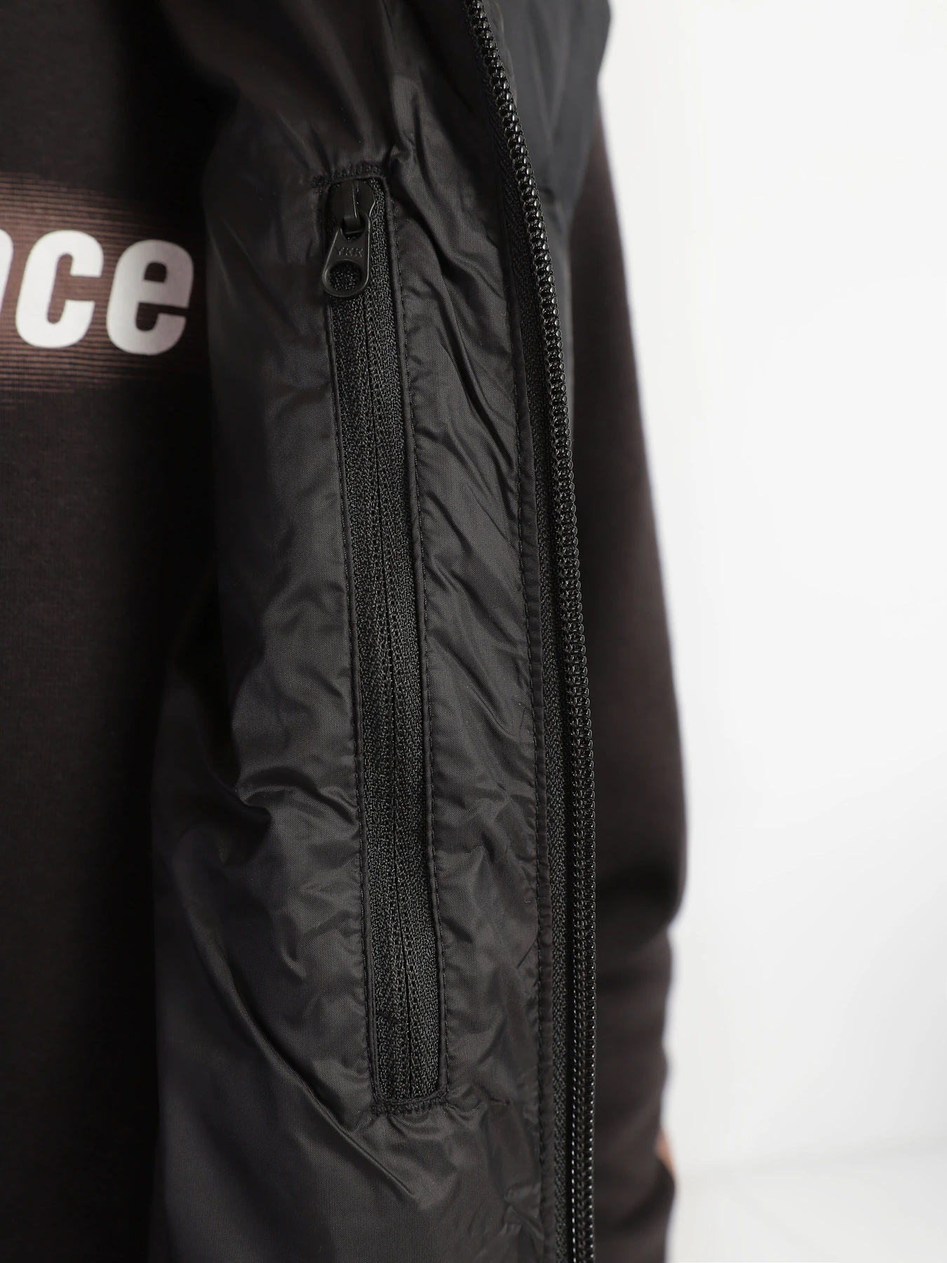 Куртки и дубленки The North Face модель NF0A4M9KKX71 Куртки и дубленки The North Face модель NF0A4M9KKX71 Фото