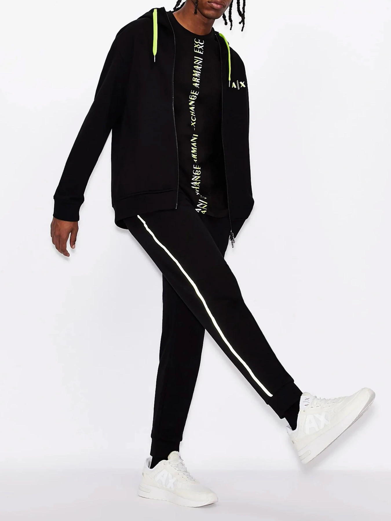 Брюки Armani Exchange модель 3KZPFJ-ZJ6HZ-1200 Брюки Armani Exchange модель 3KZPFJ-ZJ6HZ-1200 Фото