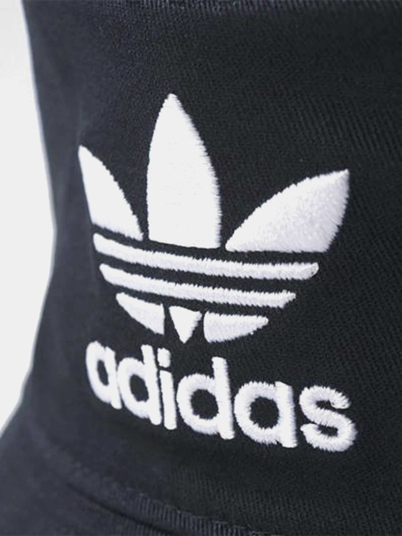 Шапки и кепки Adidas модель AJ8995 Шапки и кепки Adidas модель AJ8995 Фото
