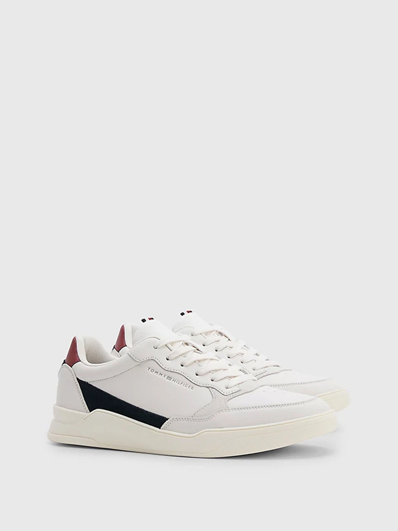 Кроссовки Tommy Hilfiger модель FM0FM04490-AC0 Кроссовки Tommy Hilfiger модель FM0FM04490-AC0 Фото