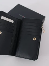 Кошельки Tommy Hilfiger модель AW0AW14633-DW6 Фото