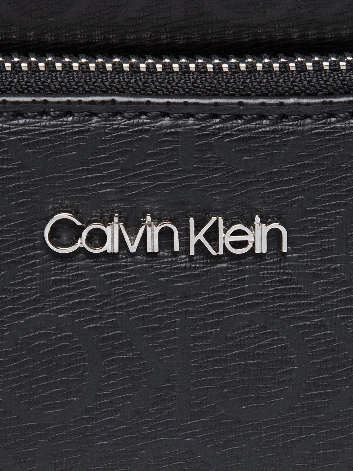Сумки Calvin Klein модель K60K609895-0GJ Сумки Calvin Klein модель K60K609895-0GJ Фото