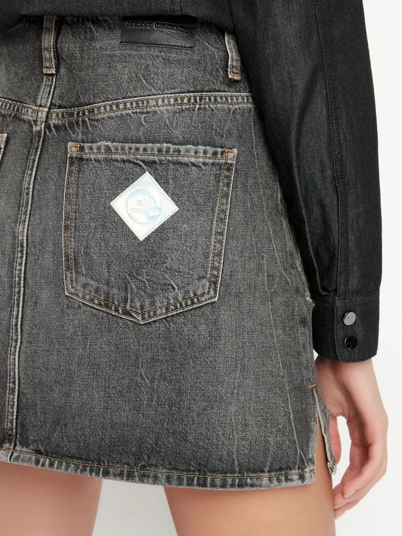 Юбки Armani Exchange модель 3RYN68-Y1NBZ-0903 Юбки Armani Exchange модель 3RYN68-Y1NBZ-0903 Фото