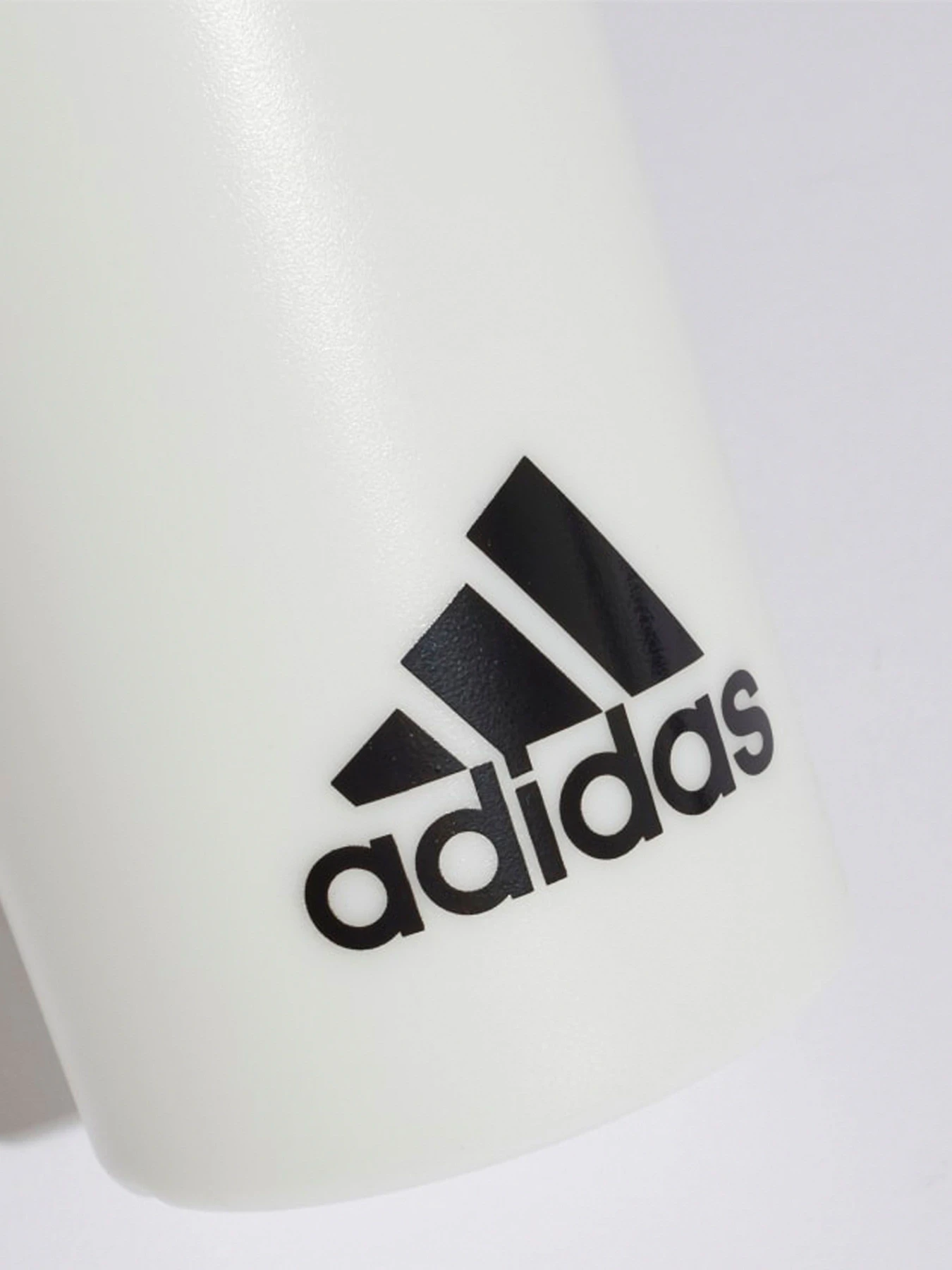 Аксессуары для спорта Adidas модель FM9936 Аксессуары для спорта Adidas модель FM9936 Фото
