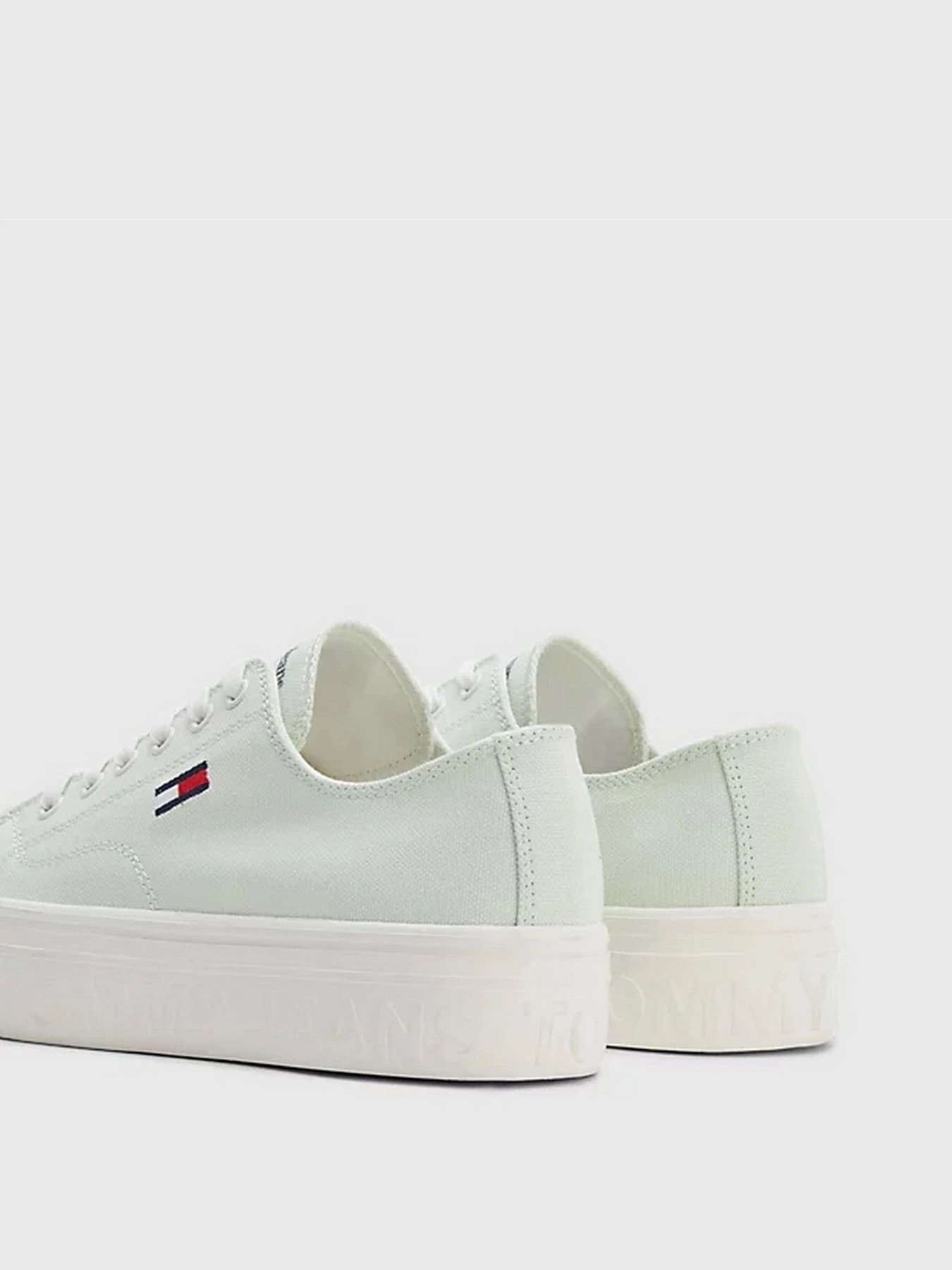 Кеды Tommy Hilfiger модель EN0EN02173-LXW Кеды Tommy Hilfiger модель EN0EN02173-LXW Фото