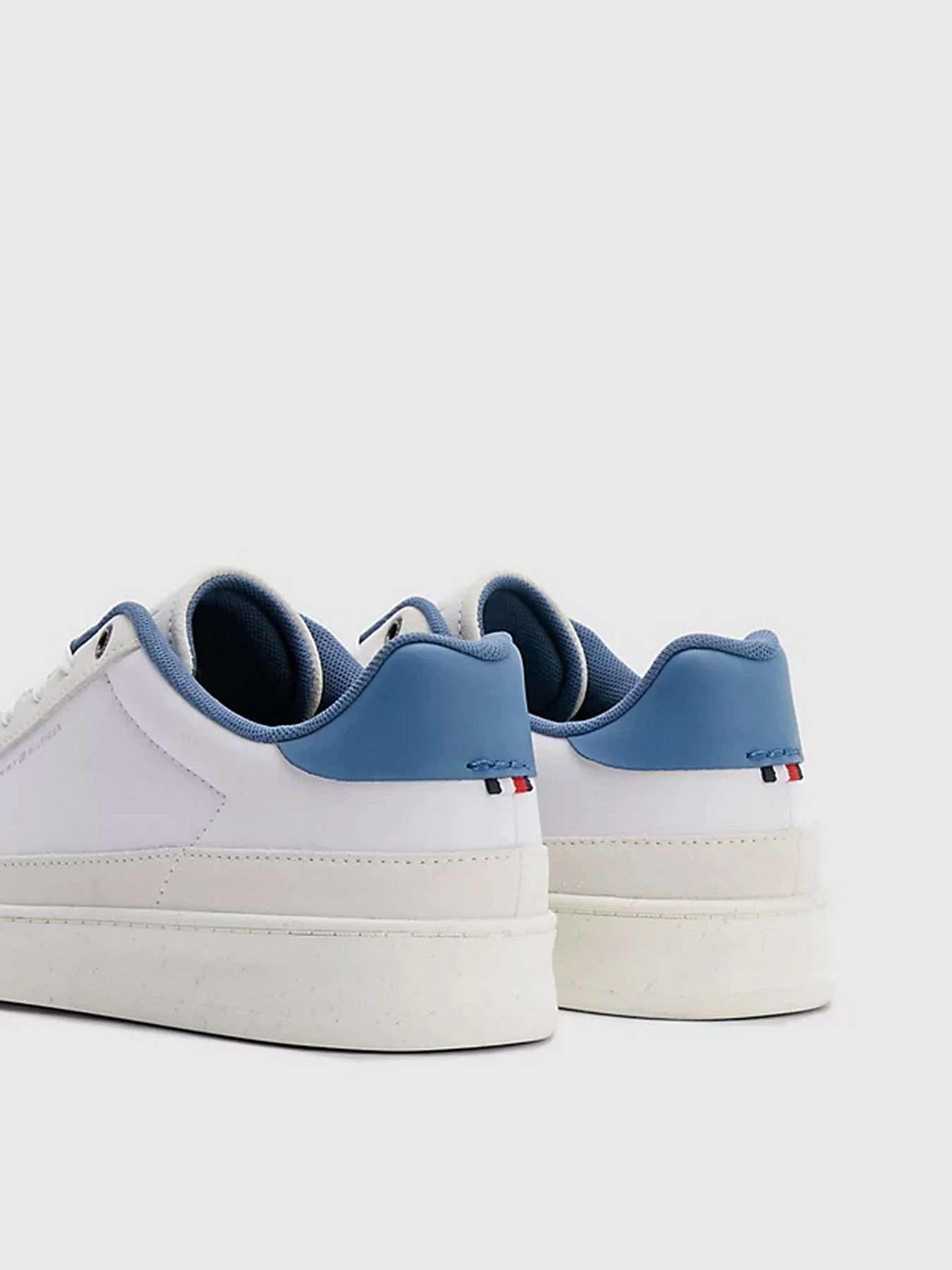 Кроссовки Tommy Hilfiger модель FM0FM04484-YBS Кроссовки Tommy Hilfiger модель FM0FM04484-YBS Фото