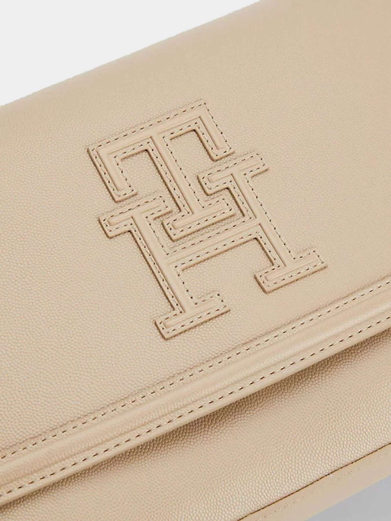 Сумки Tommy Hilfiger модель AW0AW14740-AEG Фото