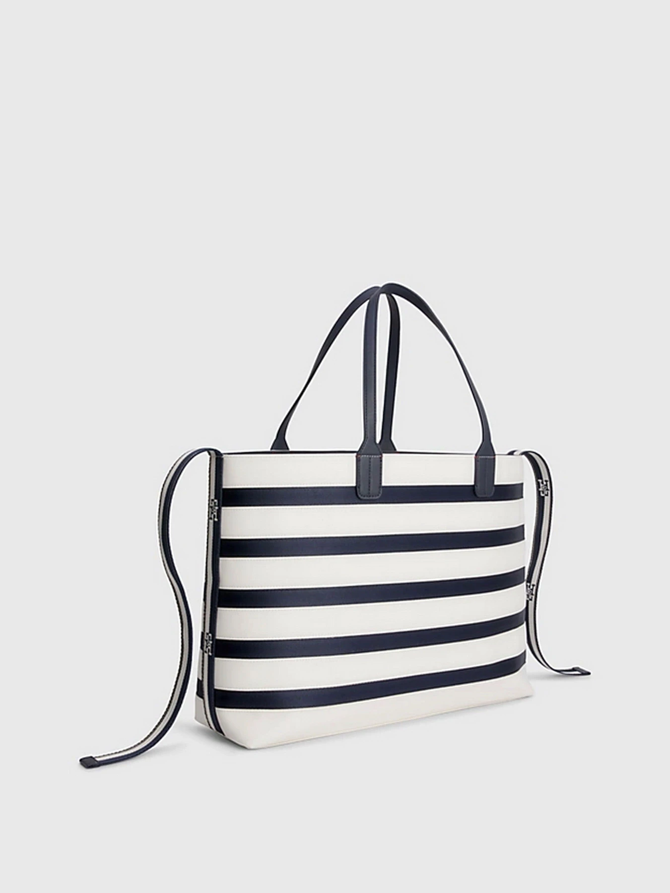 Сумки Tommy Hilfiger модель AW0AW14762-0GY Фото