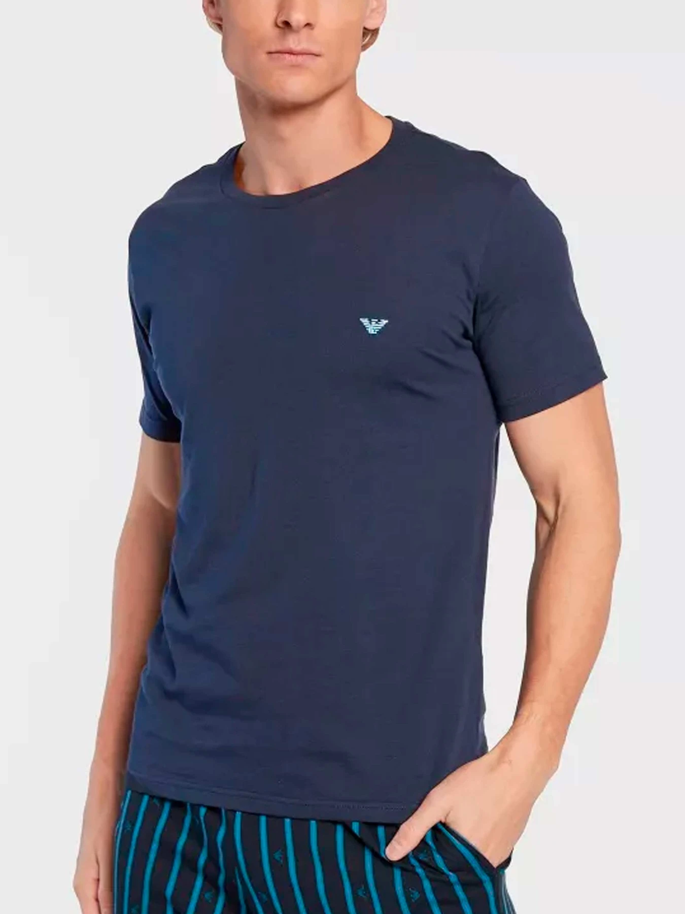 Футболки и поло Emporio Armani модель 111267-3R720-94310 Футболки и поло Emporio Armani модель 111267-3R720-94310 Фото