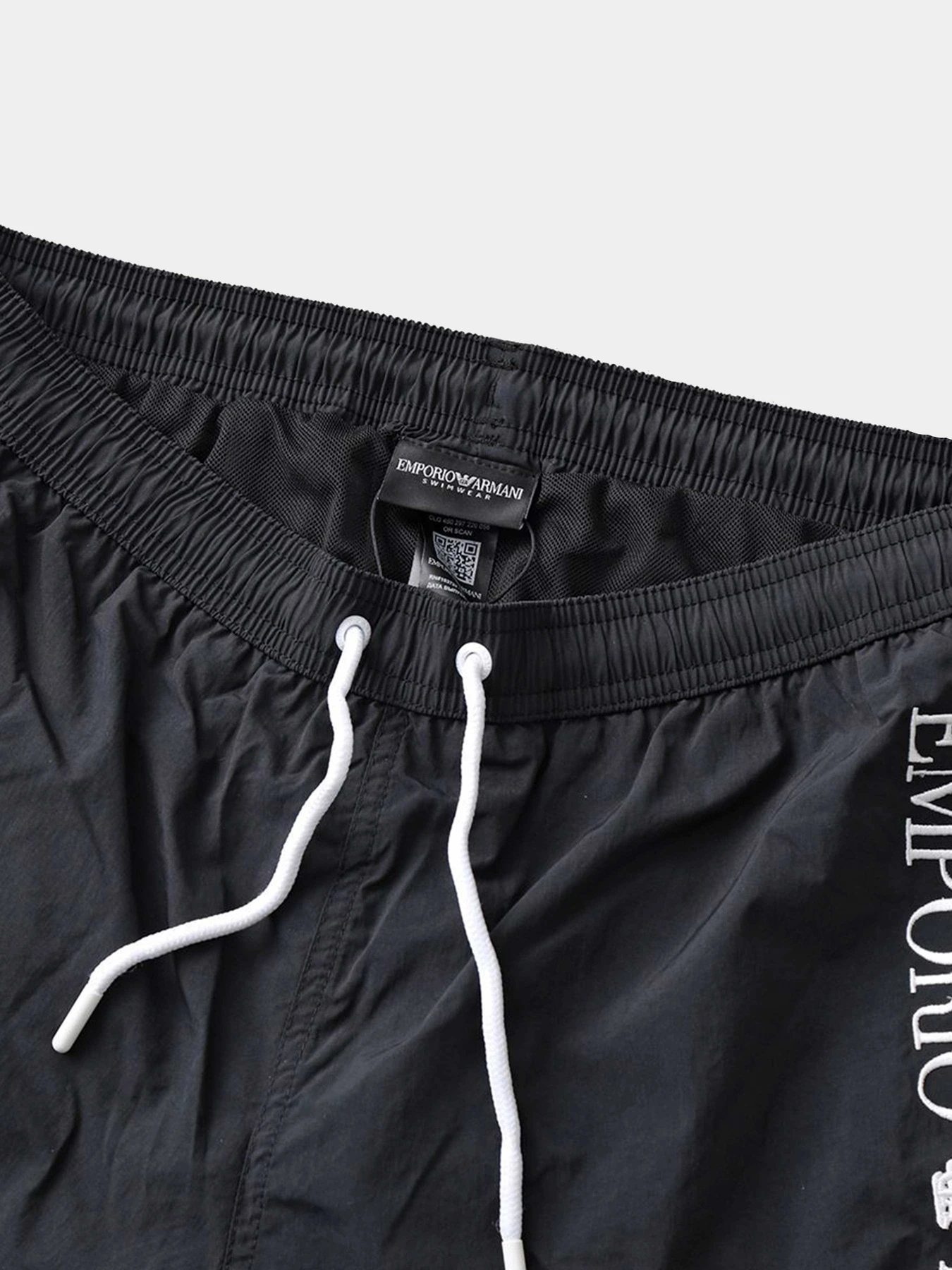 Одежда для пляжа Emporio Armani модель 211753-3R422-00020 Одежда для пляжа Emporio Armani модель 211753-3R422-00020 Фото