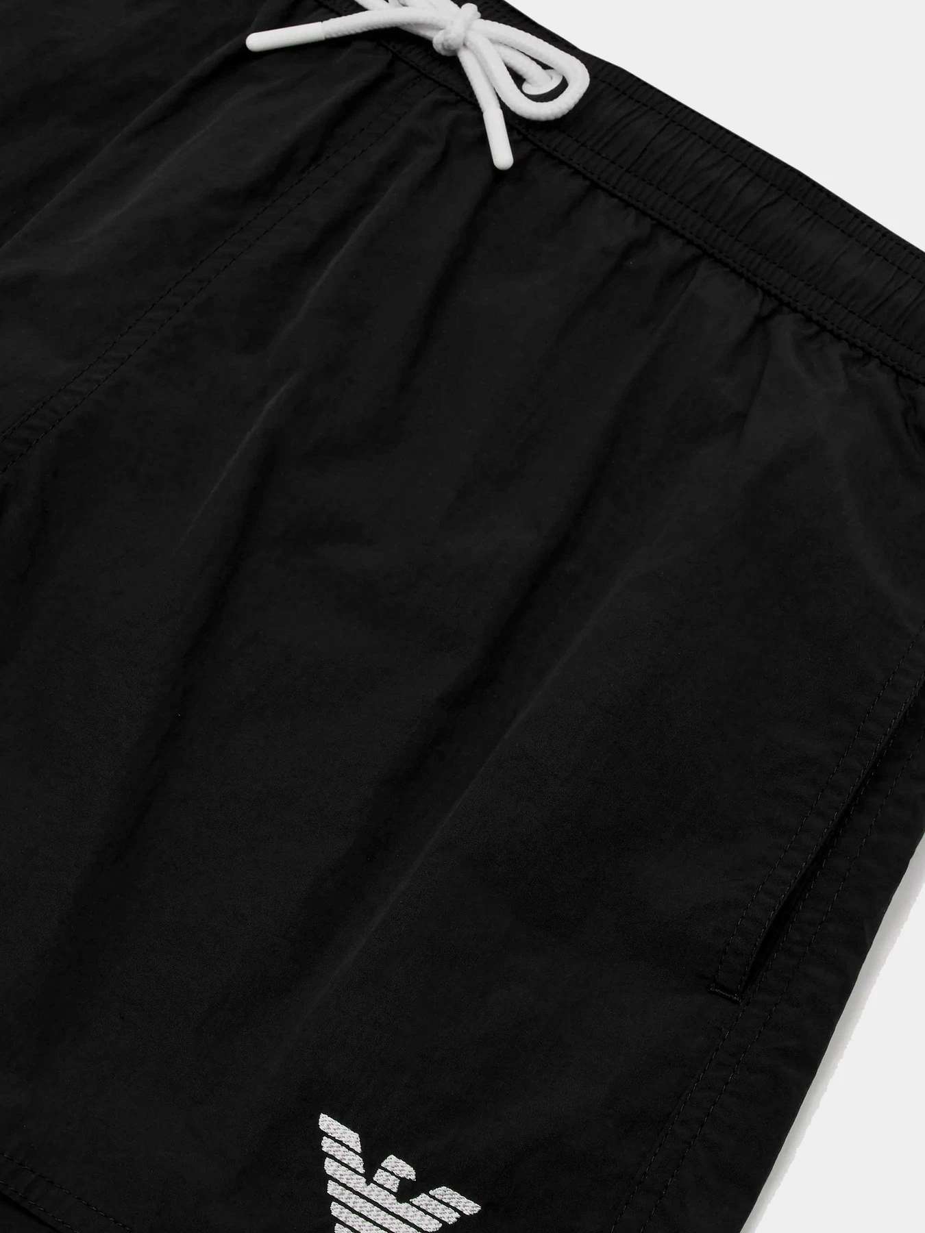 Одежда для пляжа Emporio Armani модель 211756-3R422-00020 Одежда для пляжа Emporio Armani модель 211756-3R422-00020 Фото