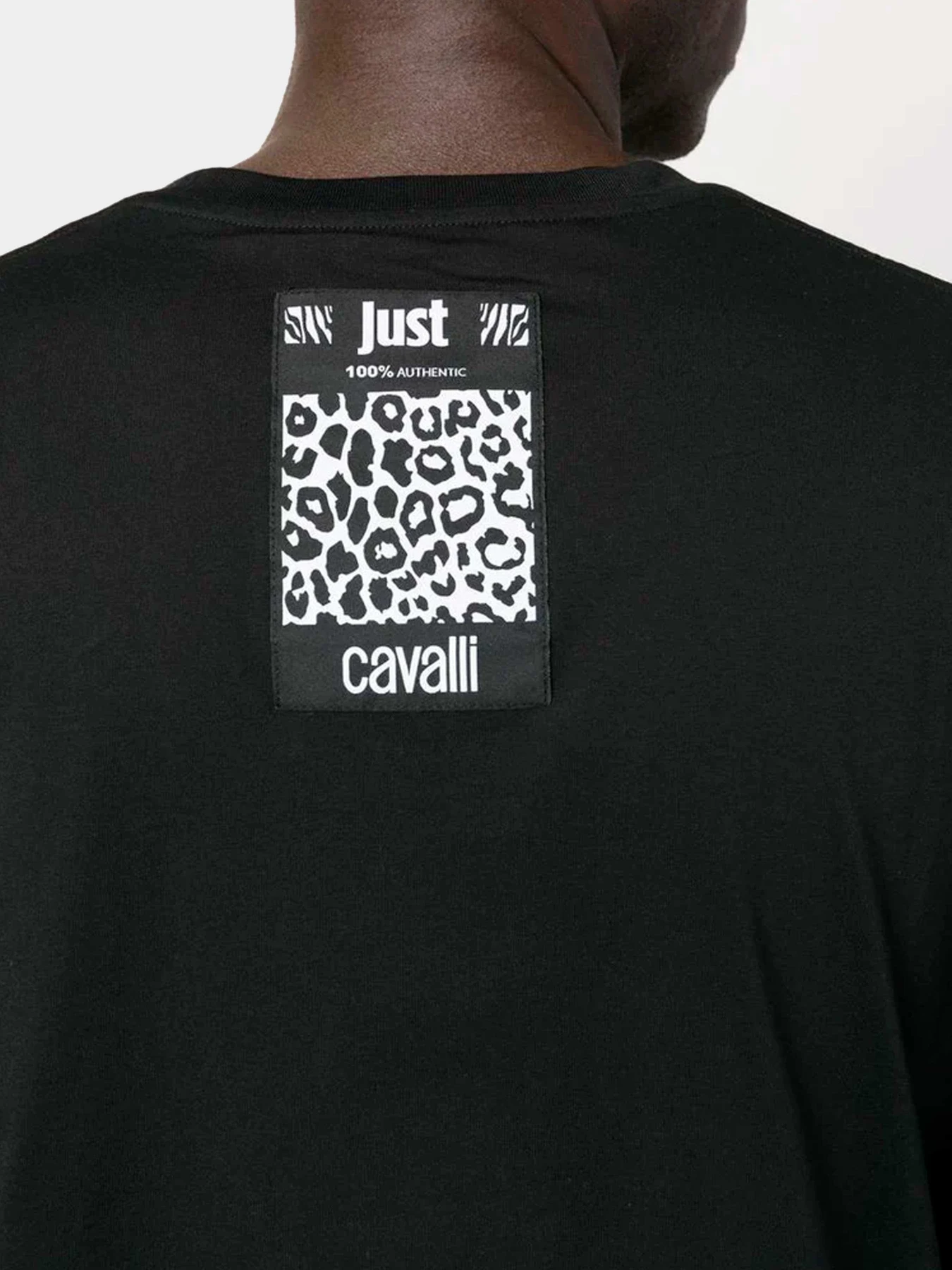 Футболки и поло Just Cavalli модель 74OBHE06-CJ110-899 Футболки и поло Just Cavalli модель 74OBHE06-CJ110-899 Фото