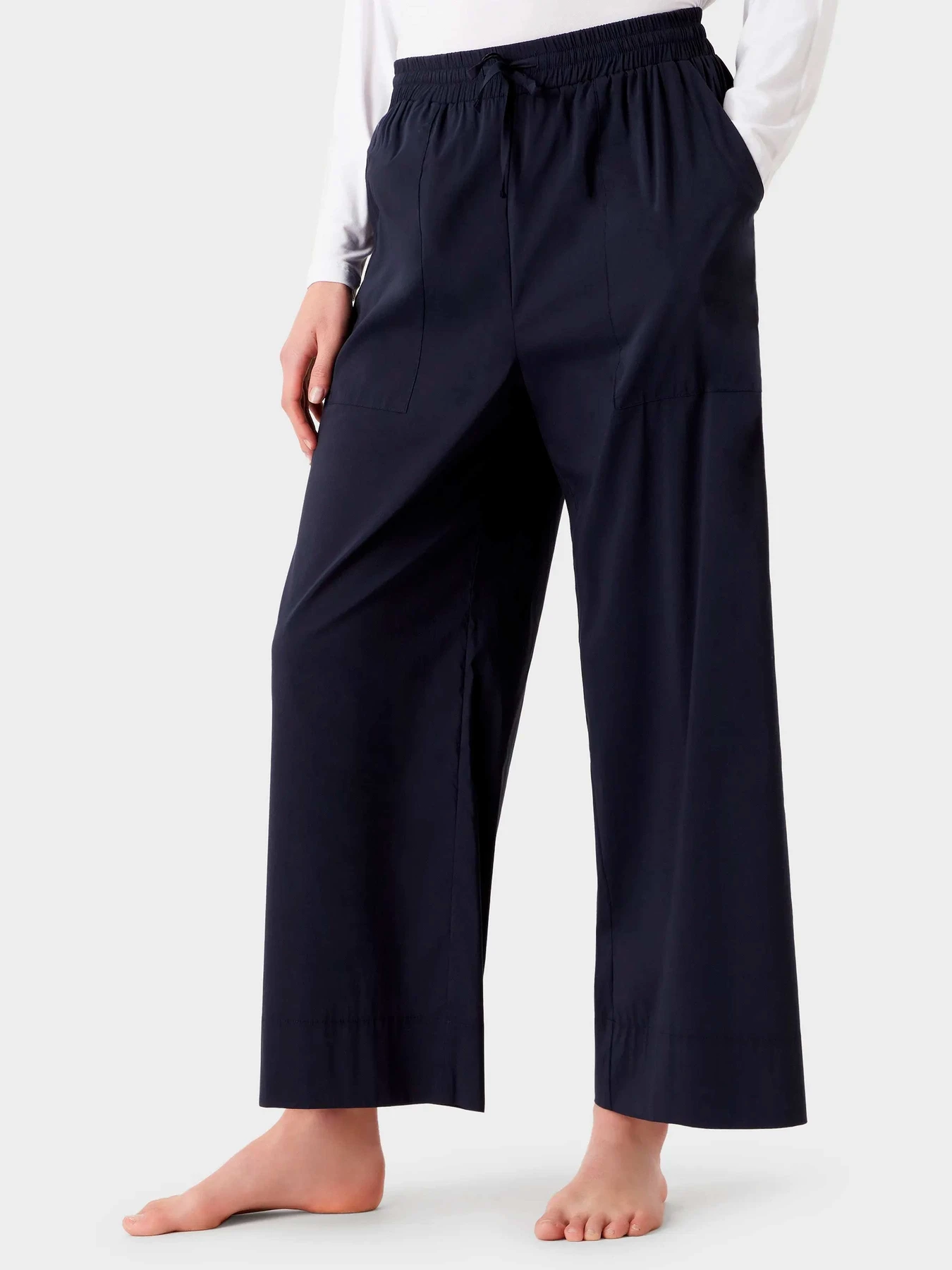 Брюки Emporio Armani модель 262383-3R351-00135 Брюки Emporio Armani модель 262383-3R351-00135 Фото