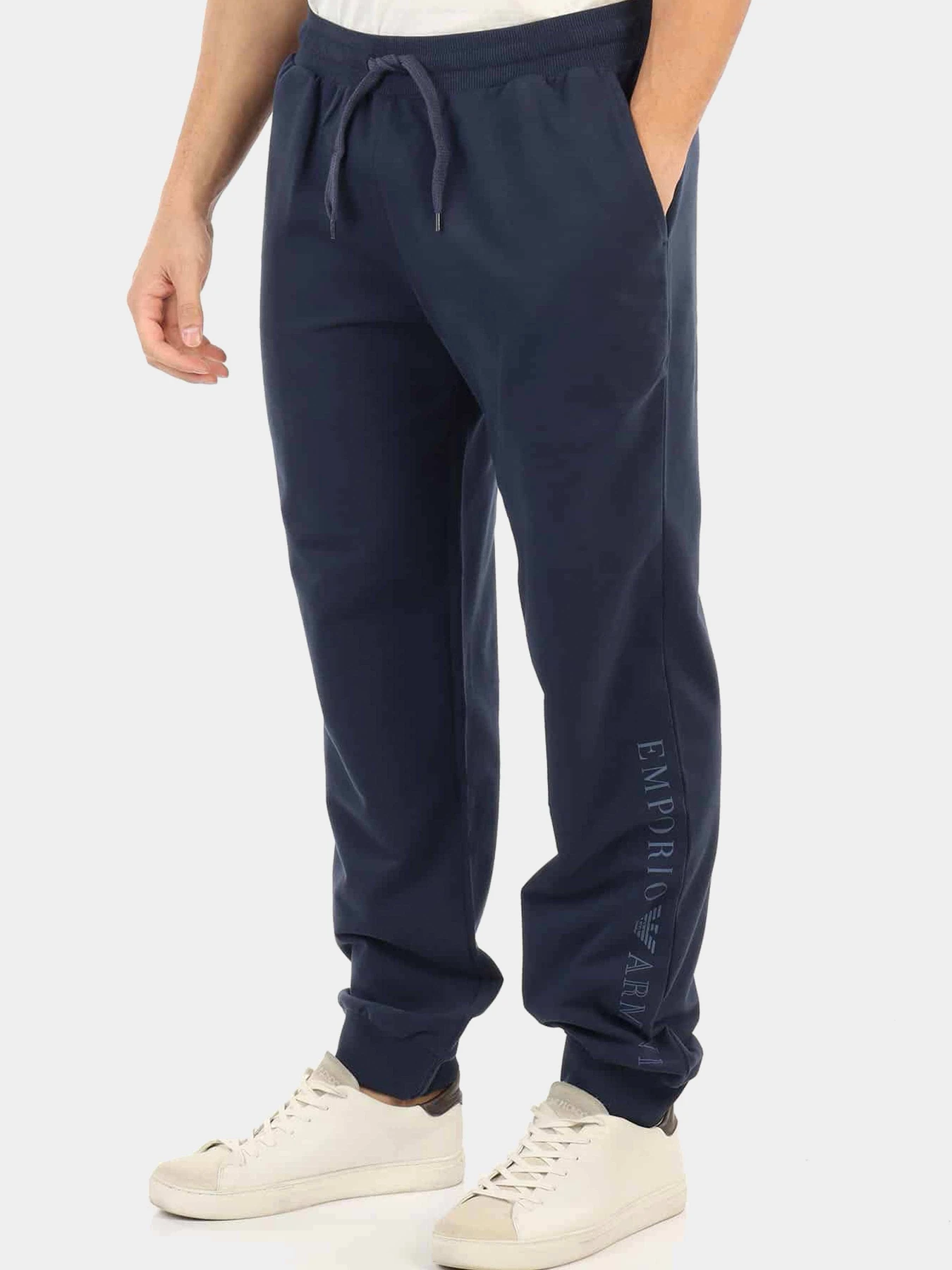 Брюки Emporio Armani модель 111690-3R566-00135 Брюки Emporio Armani модель 111690-3R566-00135 Фото