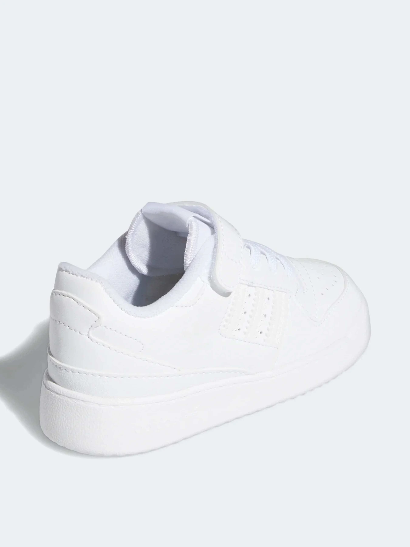Кроссовки Adidas модель FY7989 Кроссовки Adidas модель FY7989 Фото
