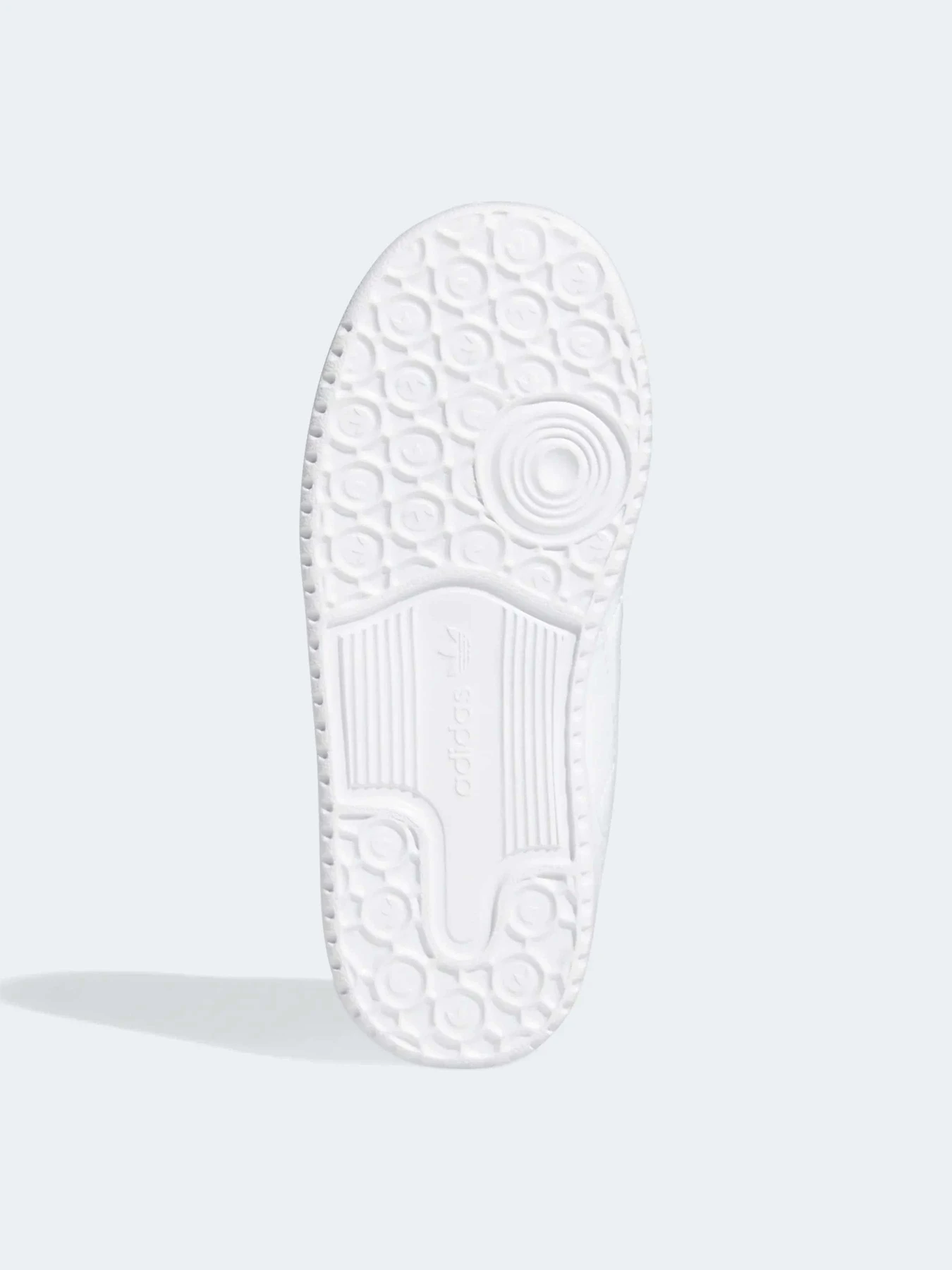 Кроссовки Adidas модель FY7989 Кроссовки Adidas модель FY7989 Фото