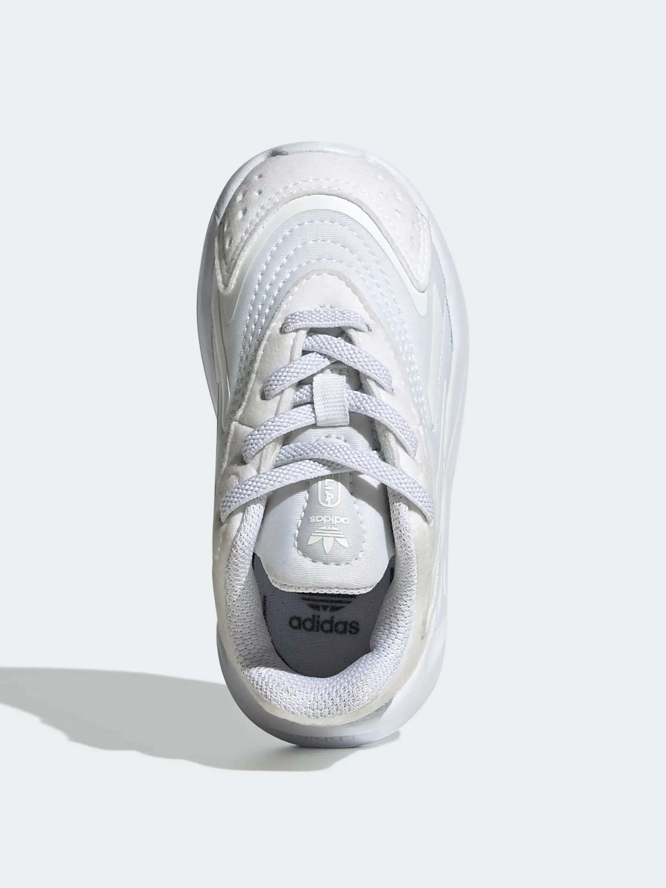 Кроссовки Adidas модель H04748 Кроссовки Adidas модель H04748 Фото
