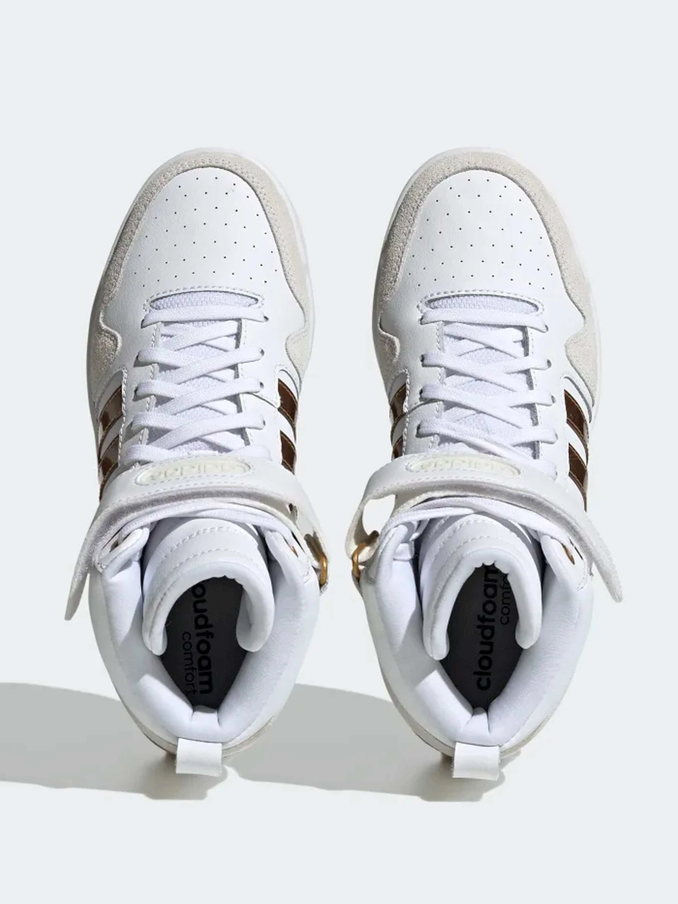 Кроссовки Adidas модель H06137 Кроссовки Adidas модель H06137 Фото