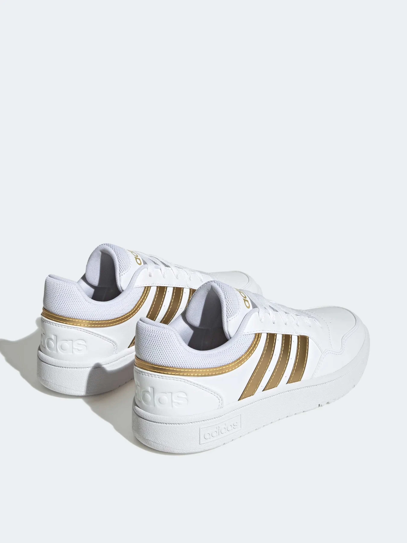 Кроссовки Adidas модель HP7972 Кроссовки Adidas модель HP7972 Фото