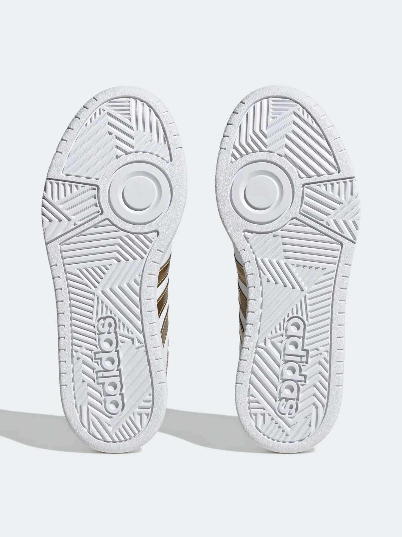 Кроссовки Adidas модель HP7972 Кроссовки Adidas модель HP7972 Фото