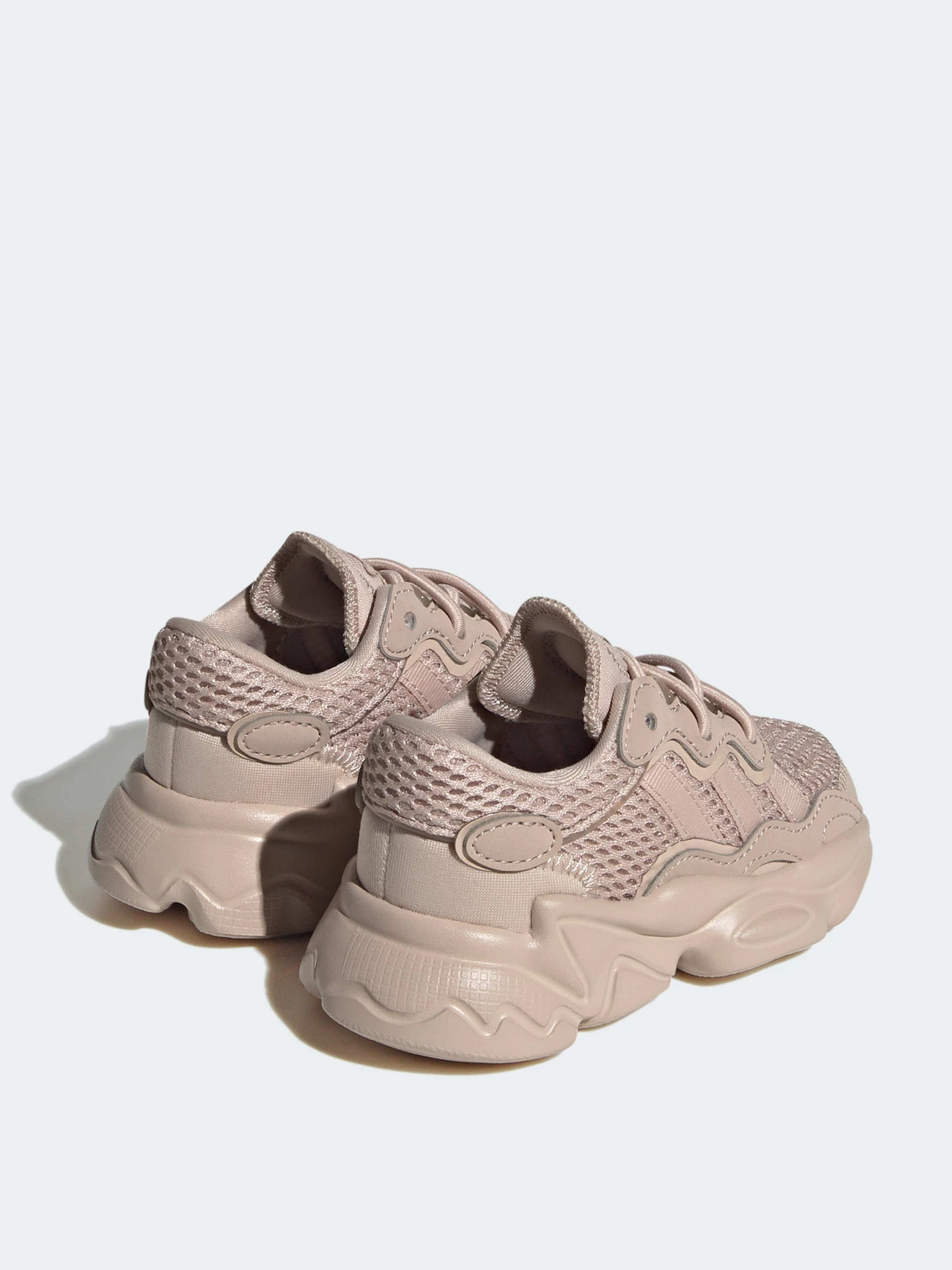Кроссовки Adidas модель HQ1623 Кроссовки Adidas модель HQ1623 Фото
