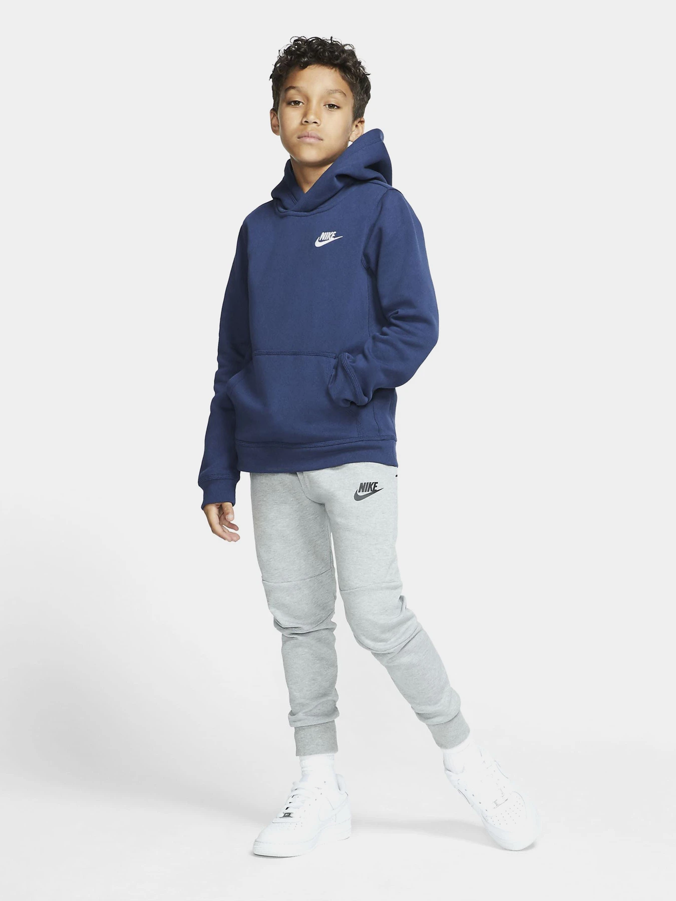 Худи и свитшоты NIKE модель BV3757-410 Худи и свитшоты NIKE модель BV3757-410 Фото