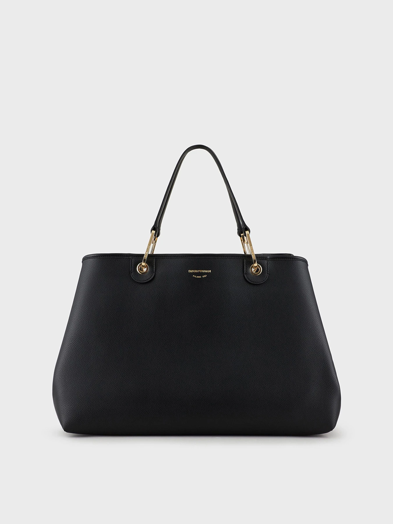 Сумки Emporio Armani модель Y3D219-YFO5B-85218 Сумки Emporio Armani модель Y3D219-YFO5B-85218 Фото