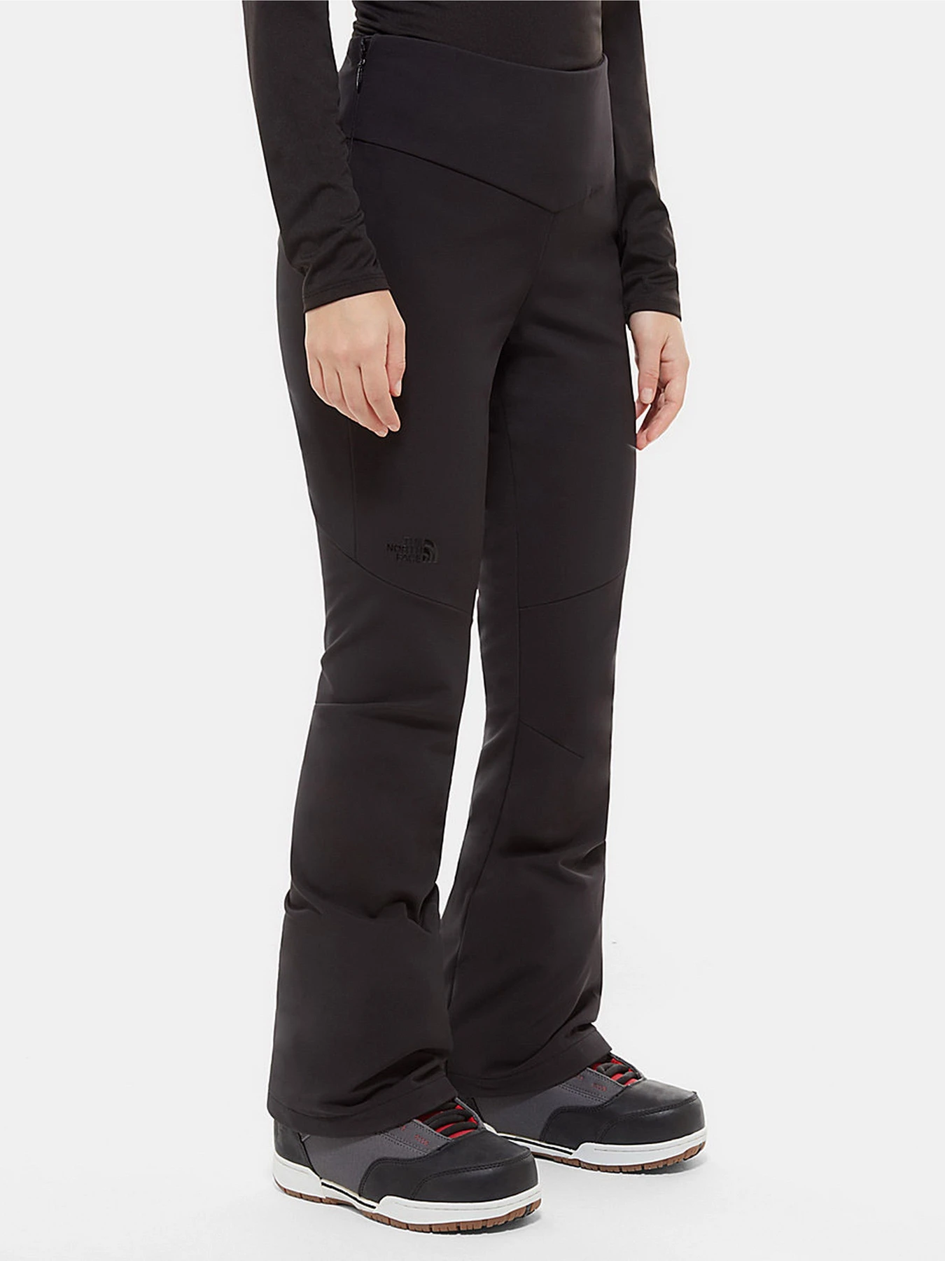 Брюки The North Face модель NF0A3LUVJK31 Брюки The North Face модель NF0A3LUVJK31 Фото