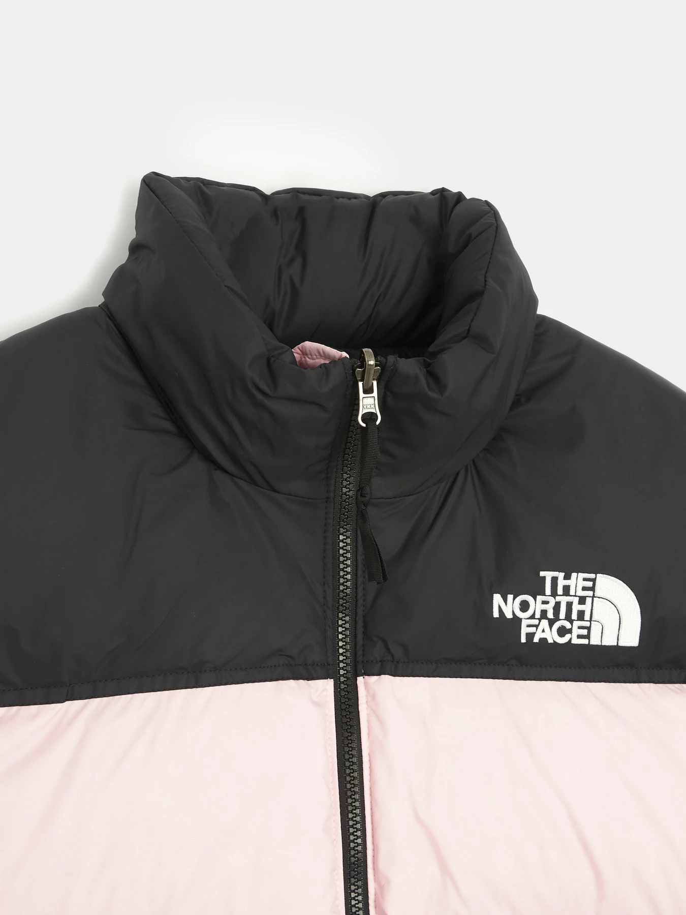 Куртки и дубленки The North Face модель NF0A3XEO6R01 Фото