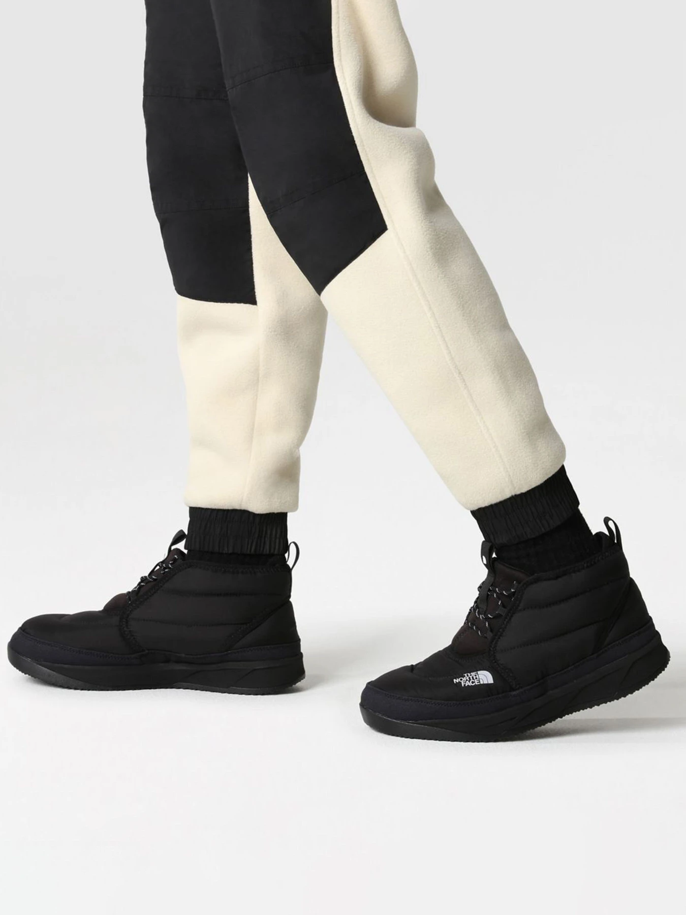 Ботинки и сапоги The North Face модель NF0A7W4OKX71 Ботинки и сапоги The North Face модель NF0A7W4OKX71 Фото