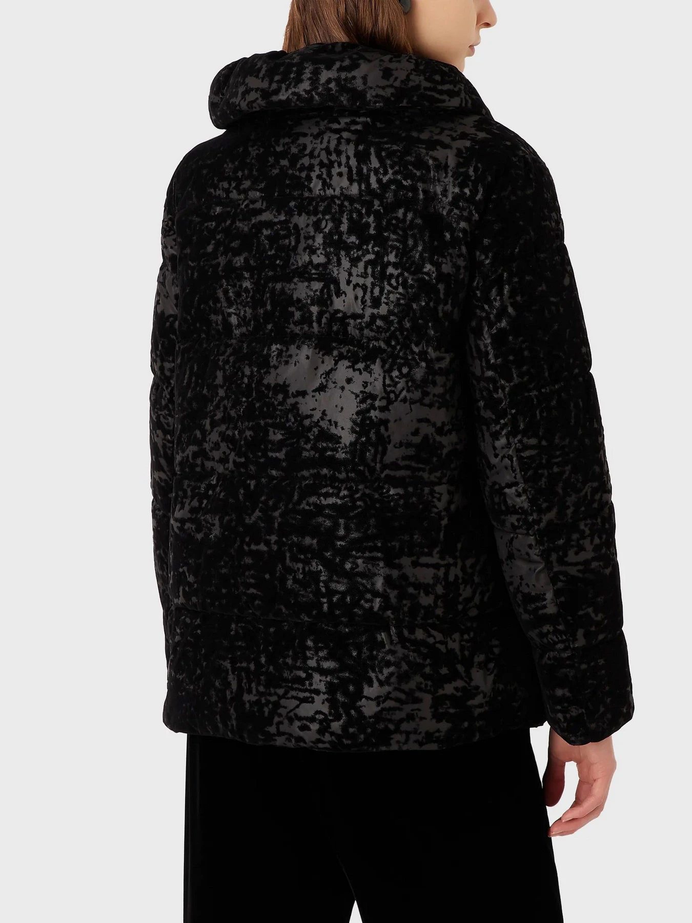 Куртки и дубленки Emporio Armani модель 6L2B73-2NITZ-0999 Куртки и дубленки Emporio Armani модель 6L2B73-2NITZ-0999 Фото
