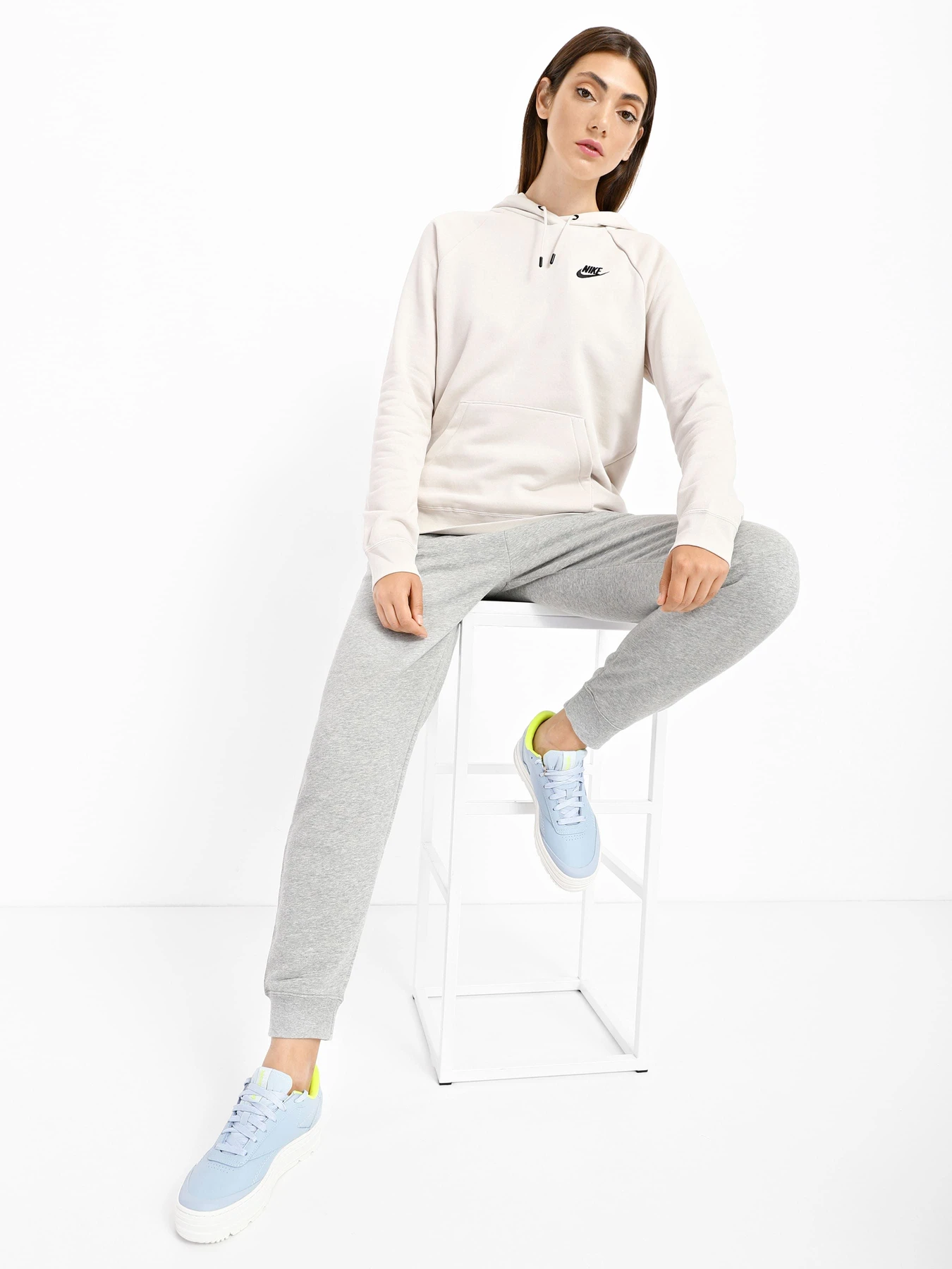 Худи и свитшоты NIKE модель DX2316-104 Худи и свитшоты NIKE модель DX2316-104 Фото