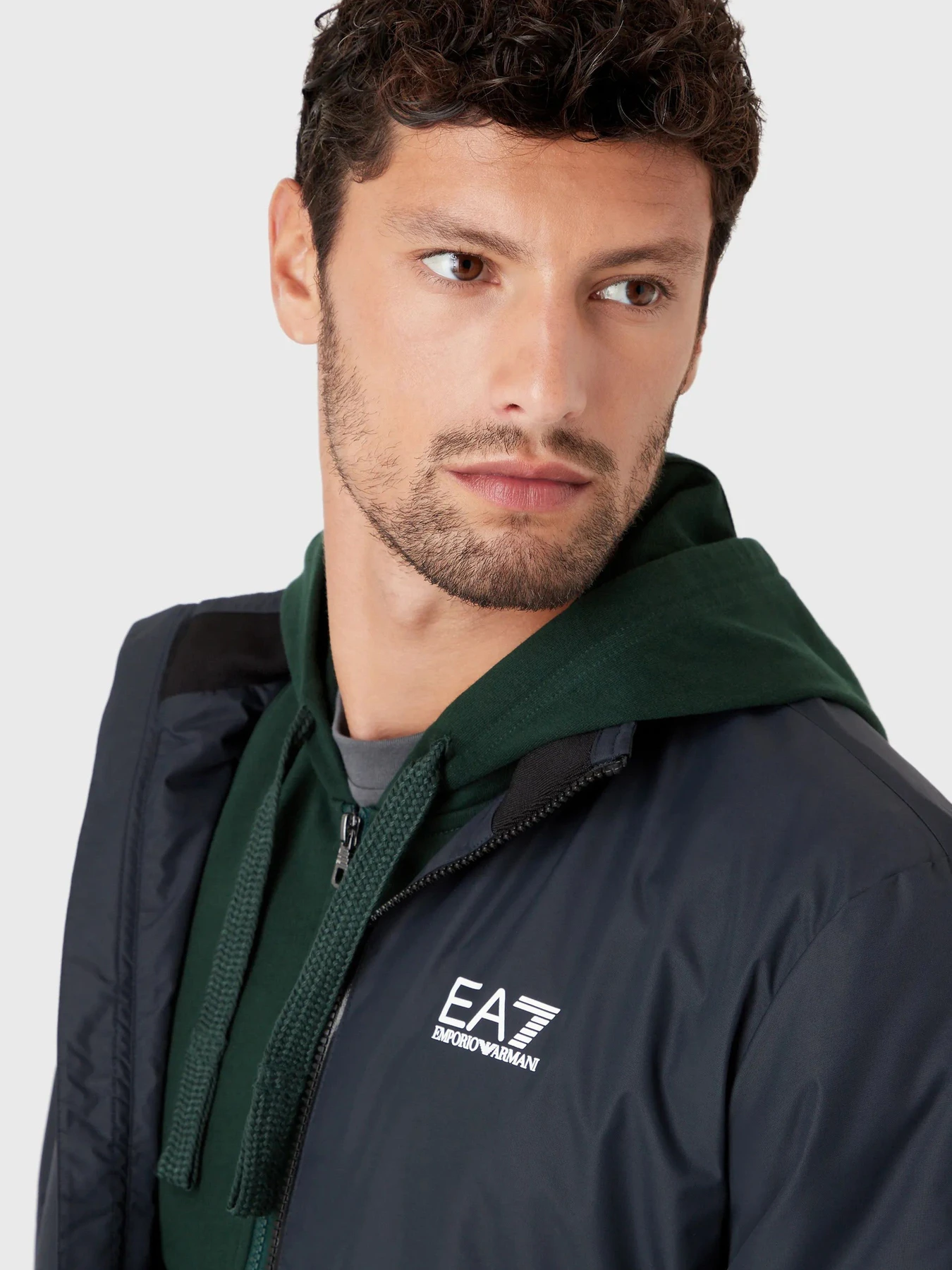 Куртки и дубленки EA7 модель 6LPB27-PN27Z-1578 Фото
