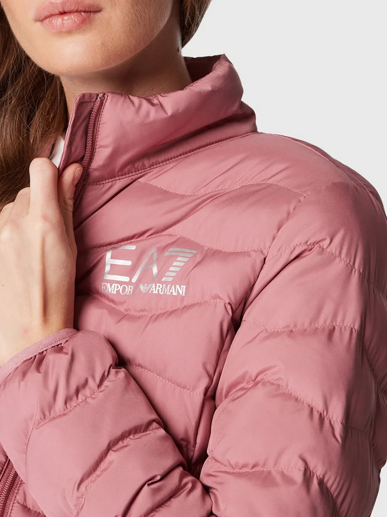 Куртки и дубленки EA7 модель 8NTB21-TNF8Z-1438 Фото