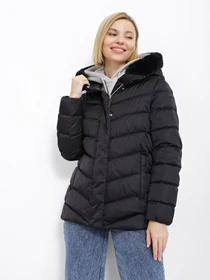 Куртки и дубленки Geox модель W2625M-T2655-F9000 Фото