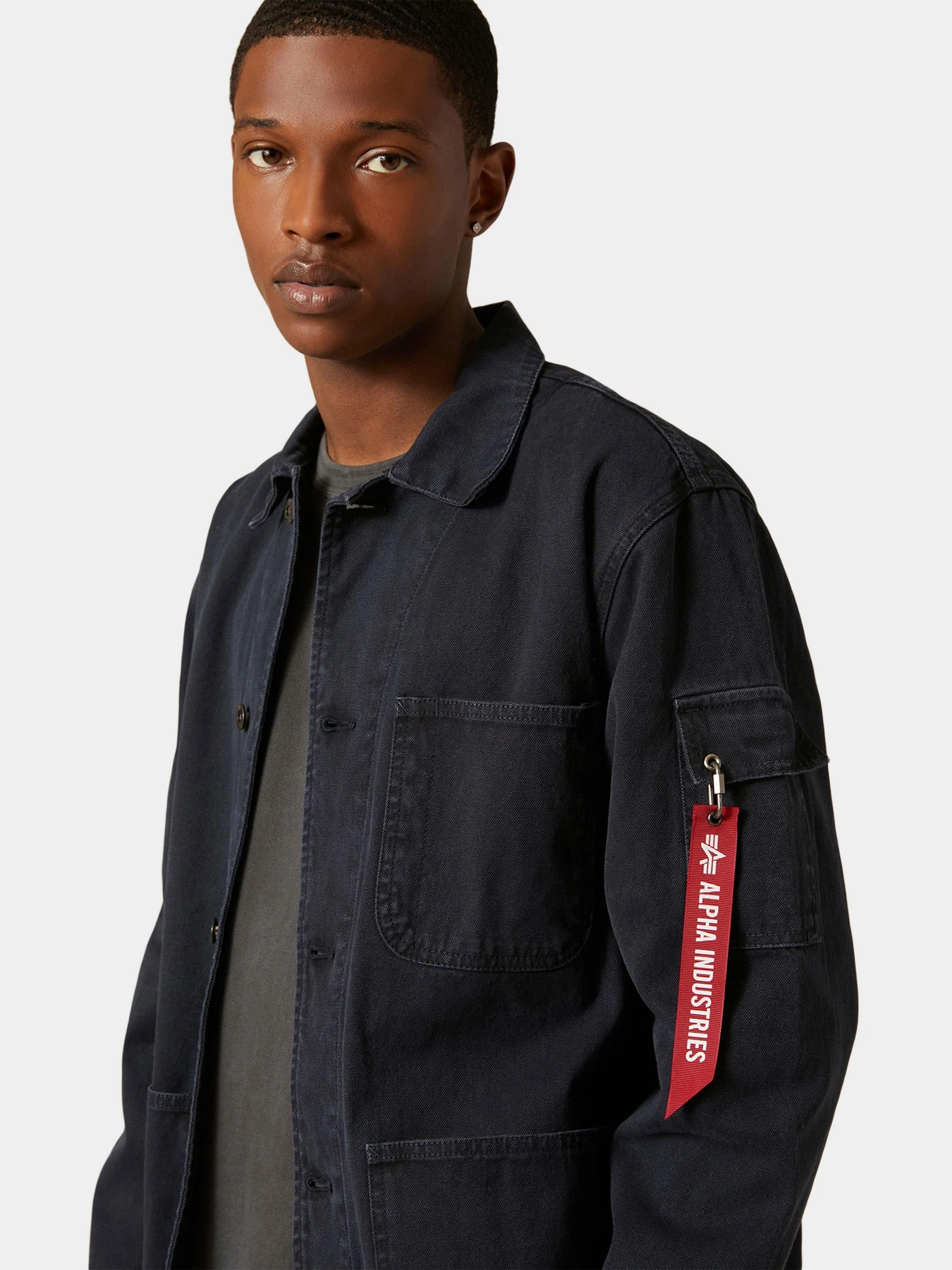 Куртки и дубленки Alpha Industries модель UJC52000C1_410 Куртки и дубленки Alpha Industries модель UJC52000C1_410 Фото