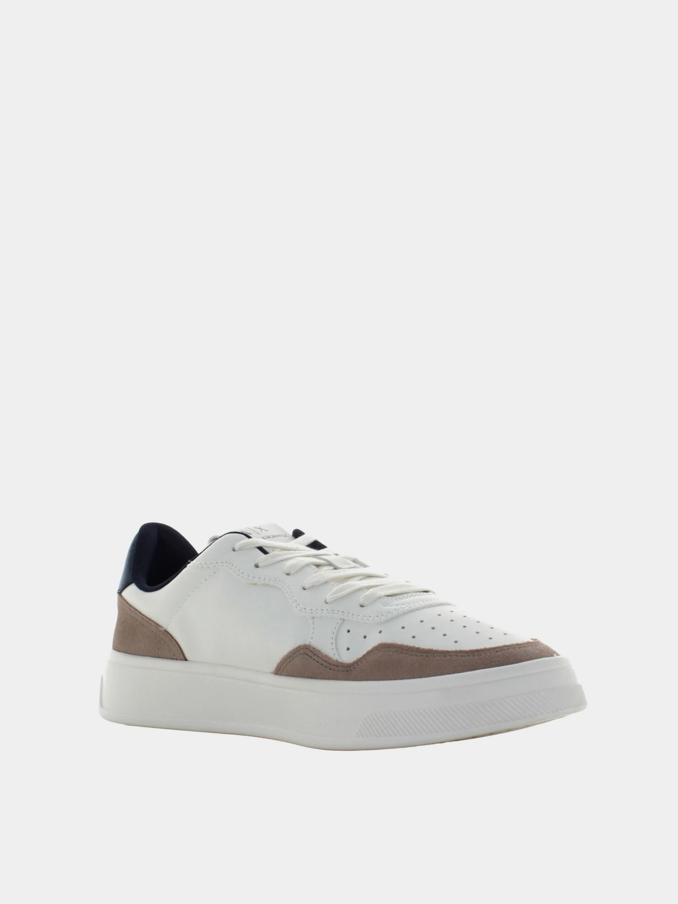 Кроссовки Armani Exchange модель XUX148-XV601-S030 Кроссовки Armani Exchange модель XUX148-XV601-S030 Фото