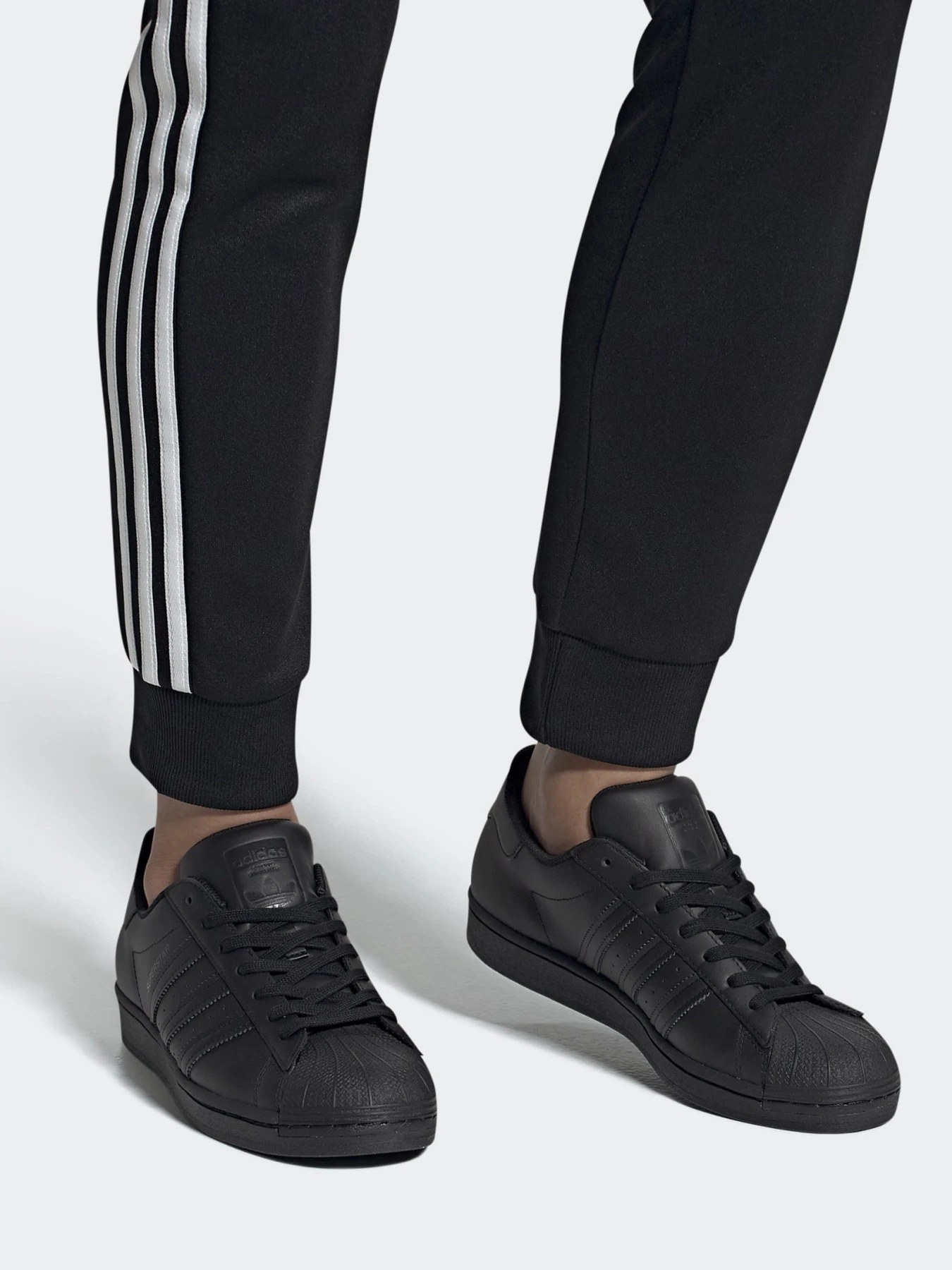 Кроссовки Adidas модель EG4957 Кроссовки Adidas модель EG4957 Фото
