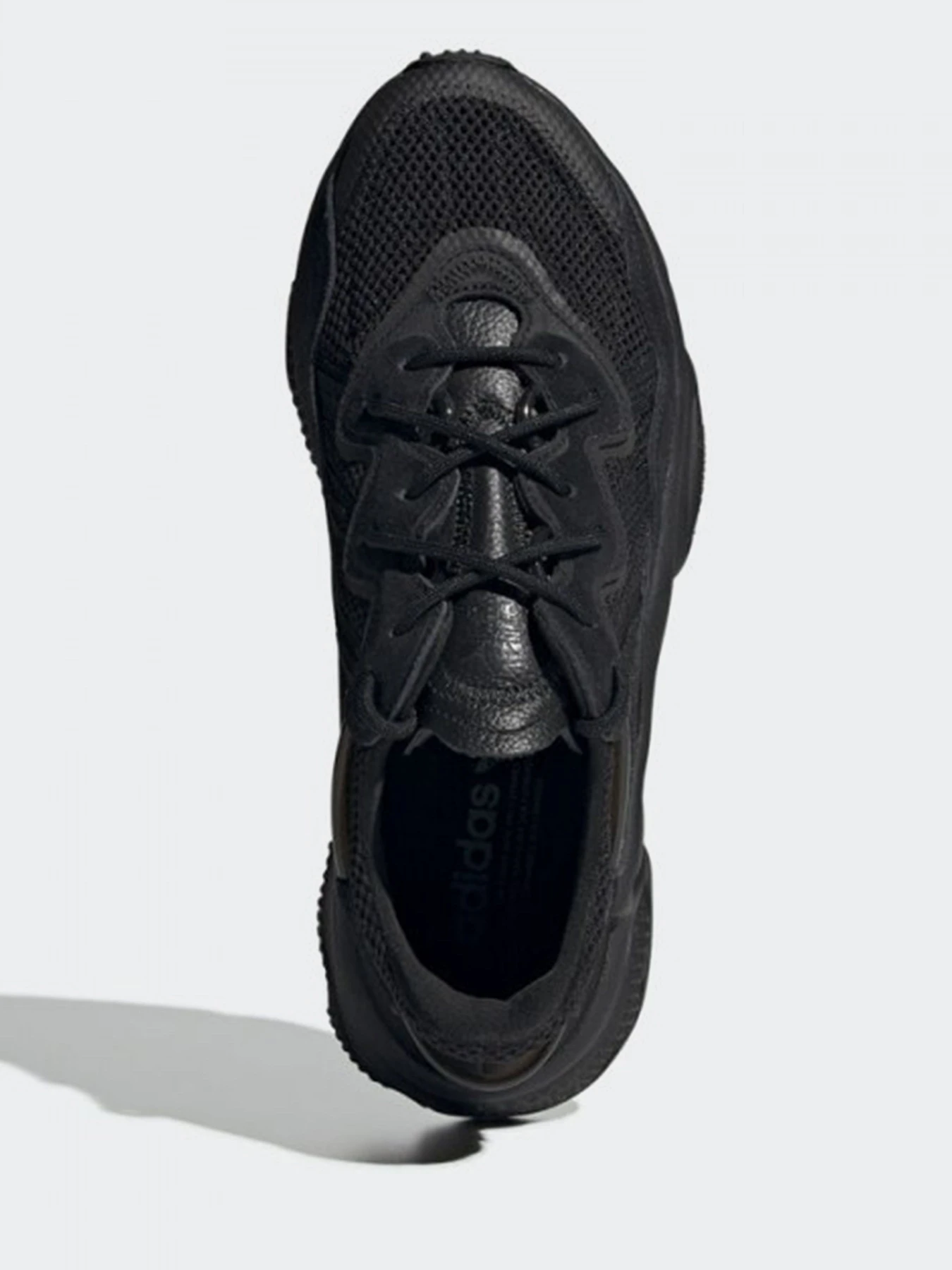 Кроссовки Adidas модель EE6999 Кроссовки Adidas модель EE6999 Фото
