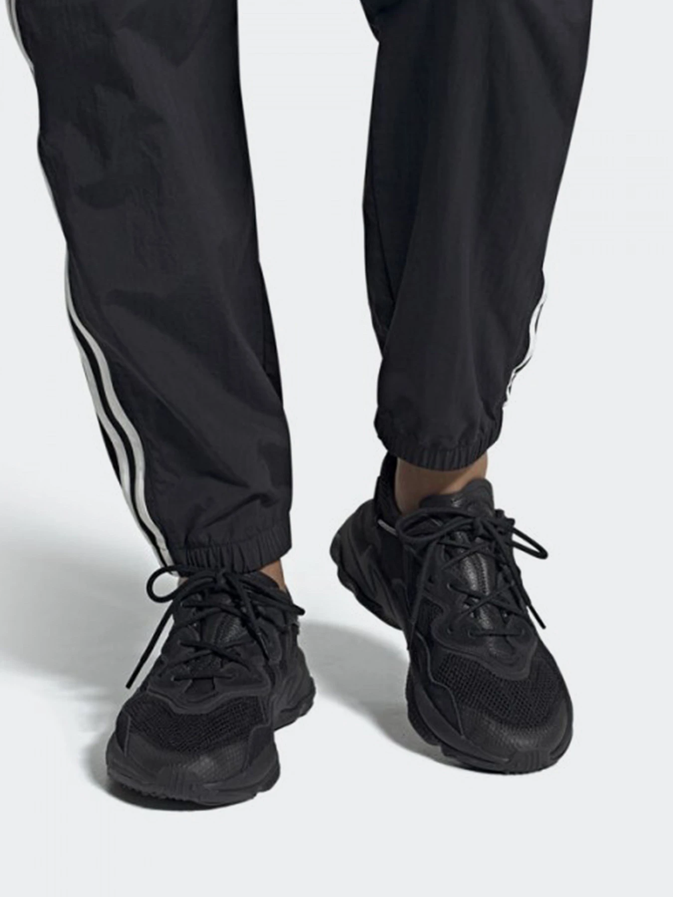 Кроссовки Adidas модель EE6999 Кроссовки Adidas модель EE6999 Фото